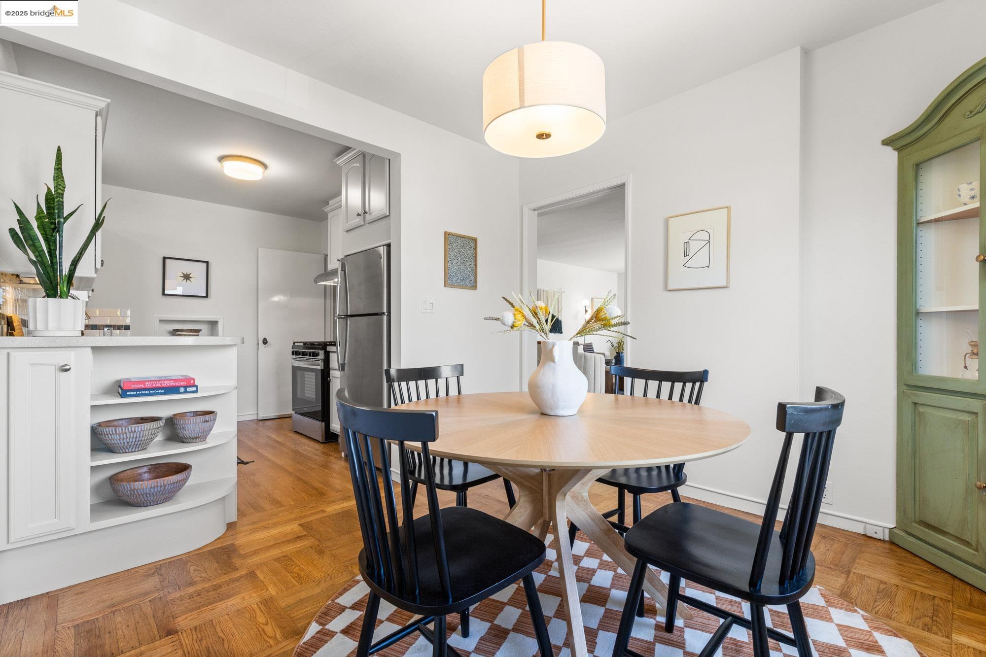 Detail Gallery Image 19 of 46 For 1420 Catherine Dr, Berkeley,  CA 94702 - 2 Beds | 1 Baths