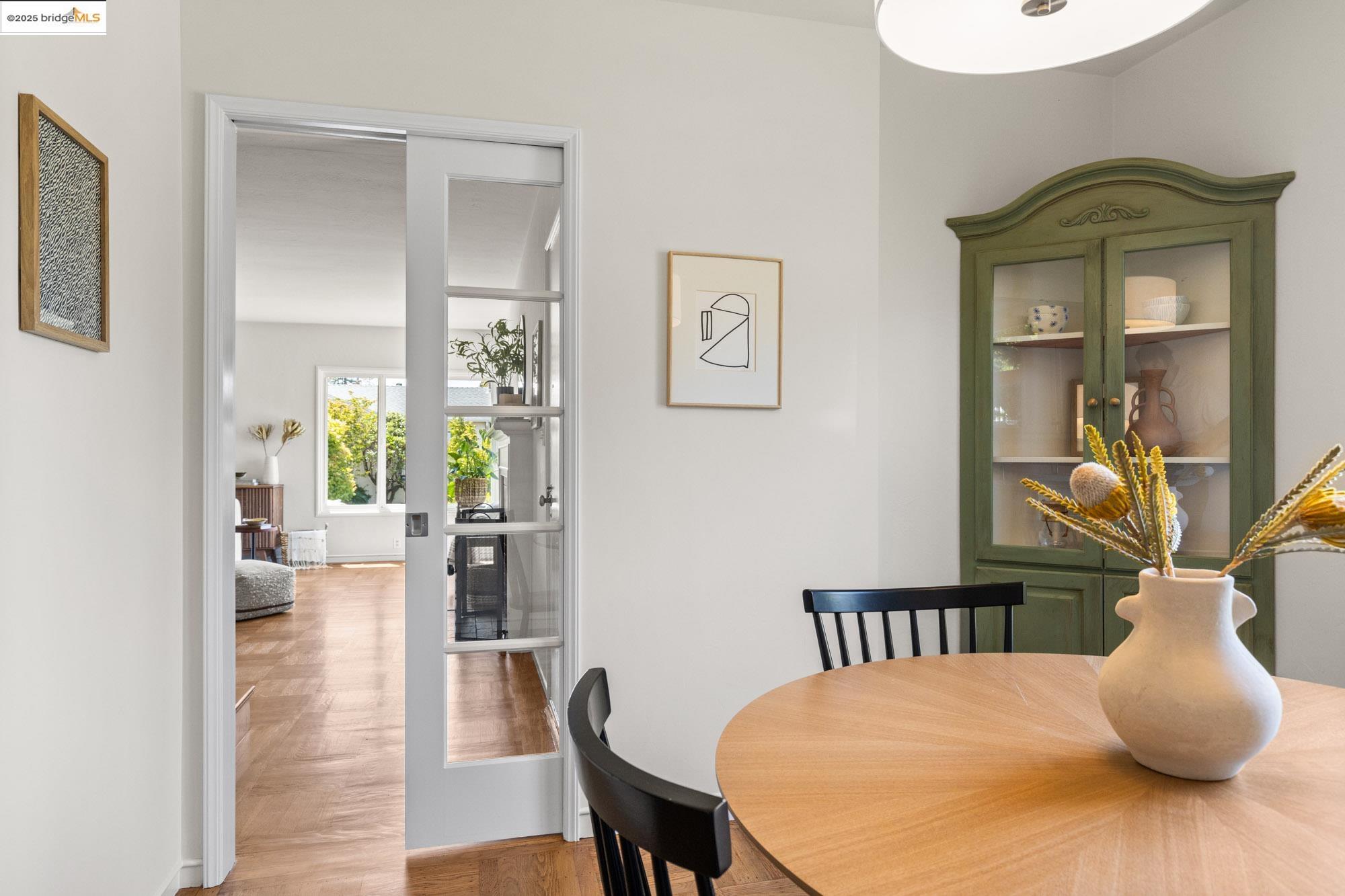 Detail Gallery Image 29 of 46 For 1420 Catherine Dr, Berkeley,  CA 94702 - 2 Beds | 1 Baths