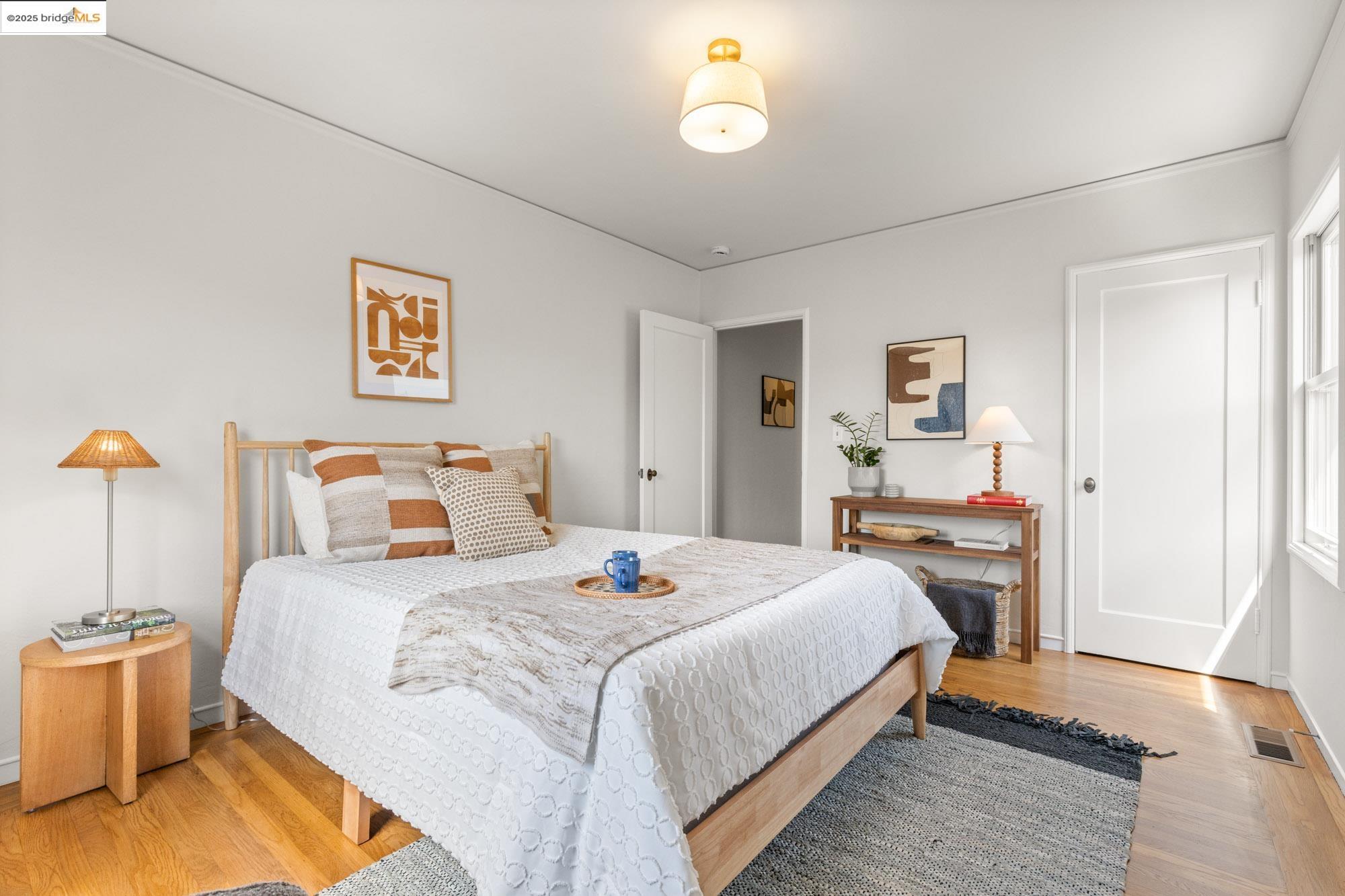 Detail Gallery Image 37 of 46 For 1420 Catherine Dr, Berkeley,  CA 94702 - 2 Beds | 1 Baths