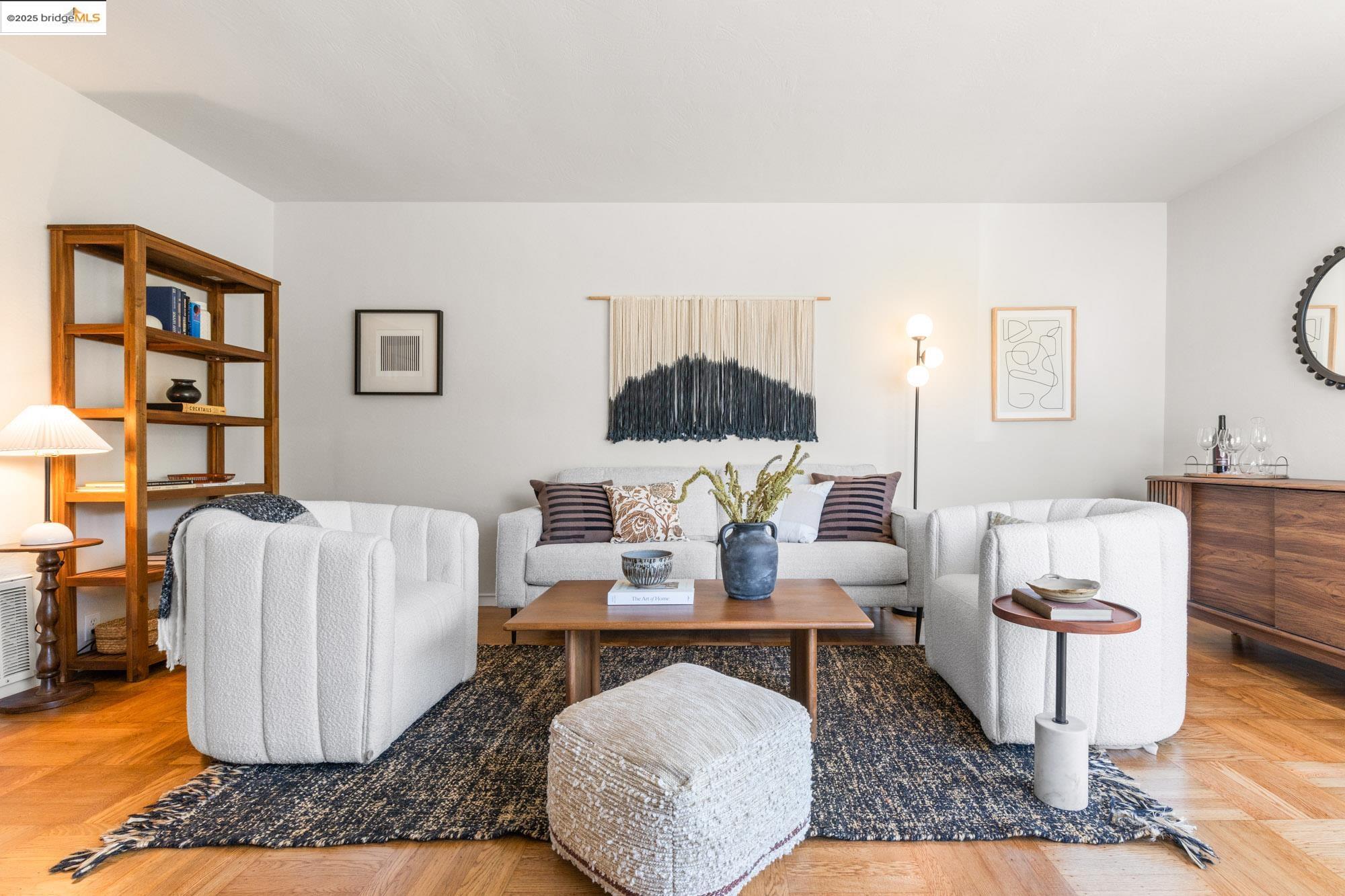 Detail Gallery Image 8 of 46 For 1420 Catherine Dr, Berkeley,  CA 94702 - 2 Beds | 1 Baths