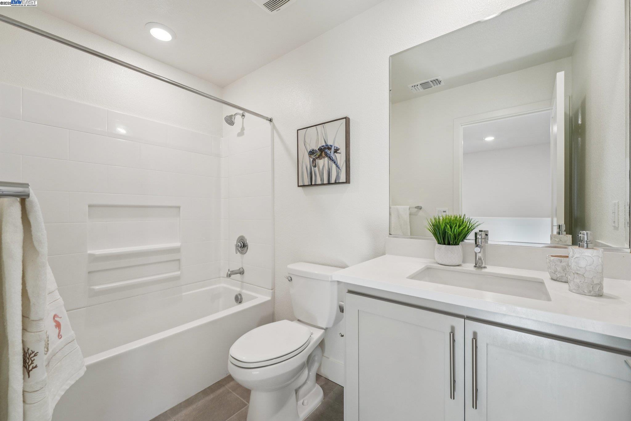 Detail Gallery Image 29 of 60 For 37898 Seafarer Road, Newark,  CA 94560 - 5 Beds | 4/1 Baths