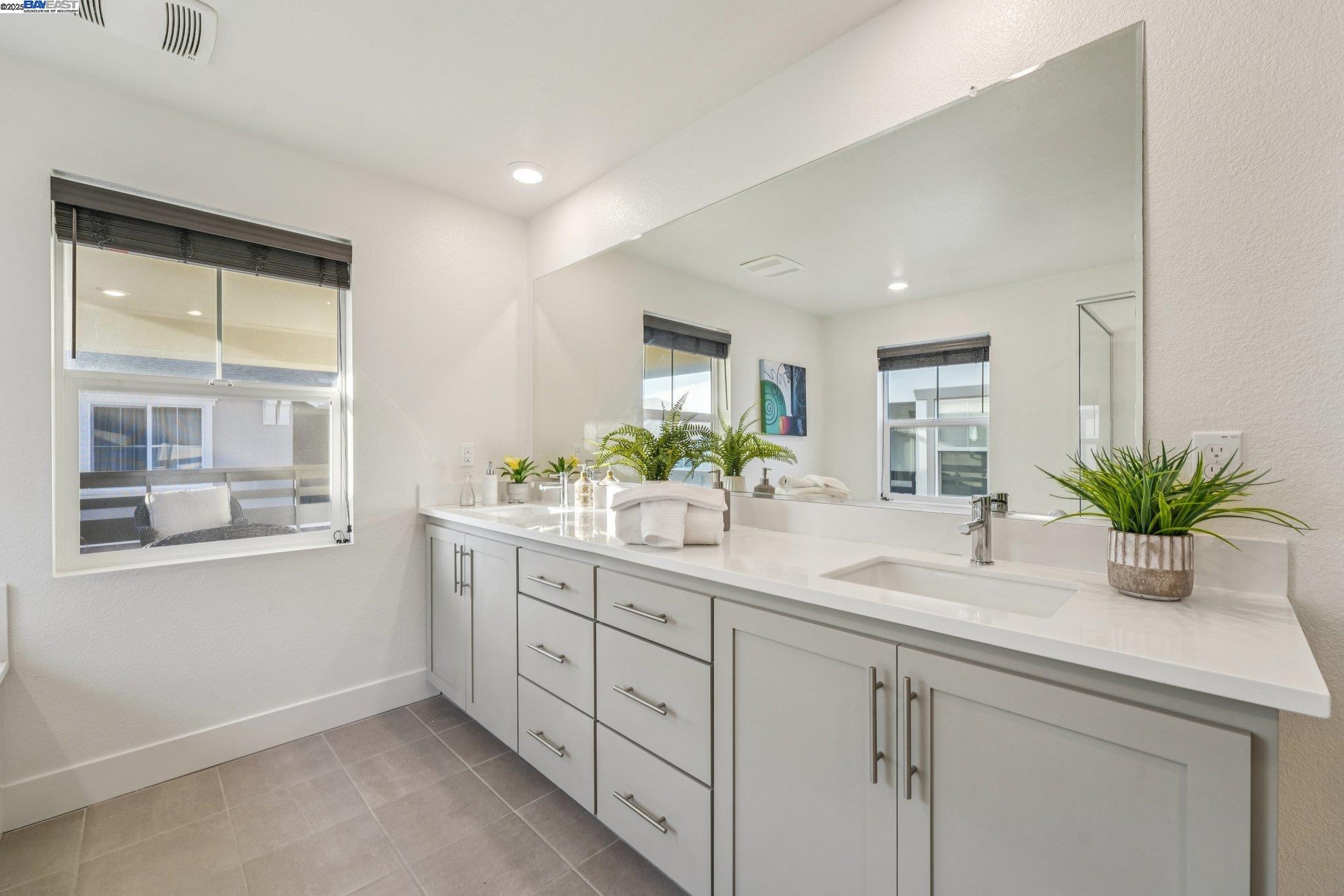 Detail Gallery Image 35 of 60 For 37898 Seafarer Road, Newark,  CA 94560 - 5 Beds | 4/1 Baths