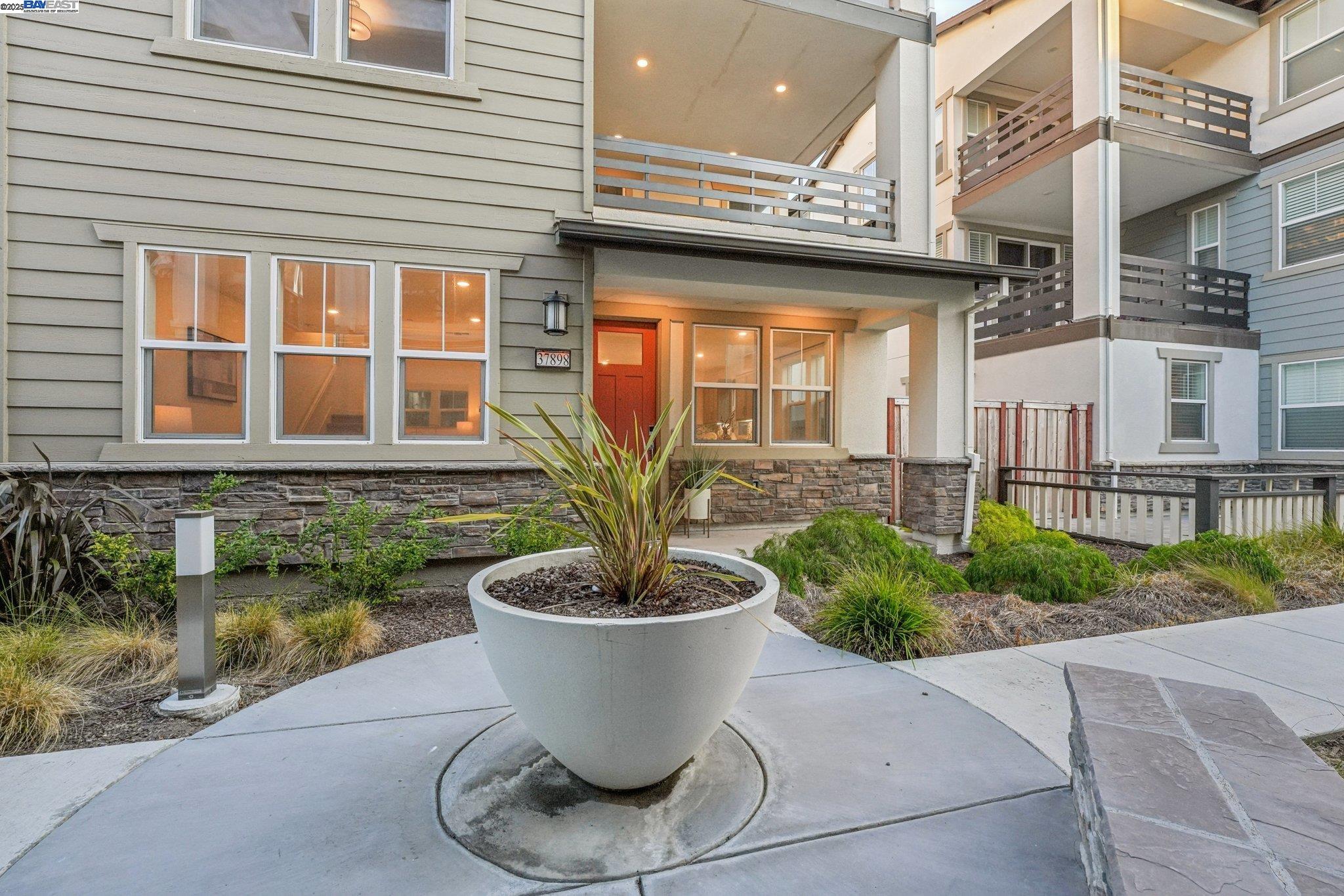 Detail Gallery Image 45 of 60 For 37898 Seafarer Road, Newark,  CA 94560 - 5 Beds | 4/1 Baths