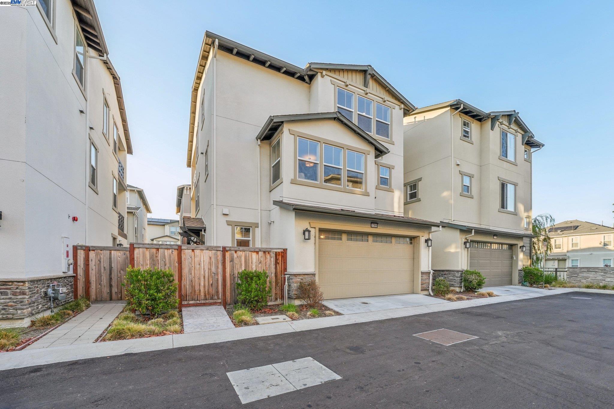 Detail Gallery Image 47 of 60 For 37898 Seafarer Road, Newark,  CA 94560 - 5 Beds | 4/1 Baths