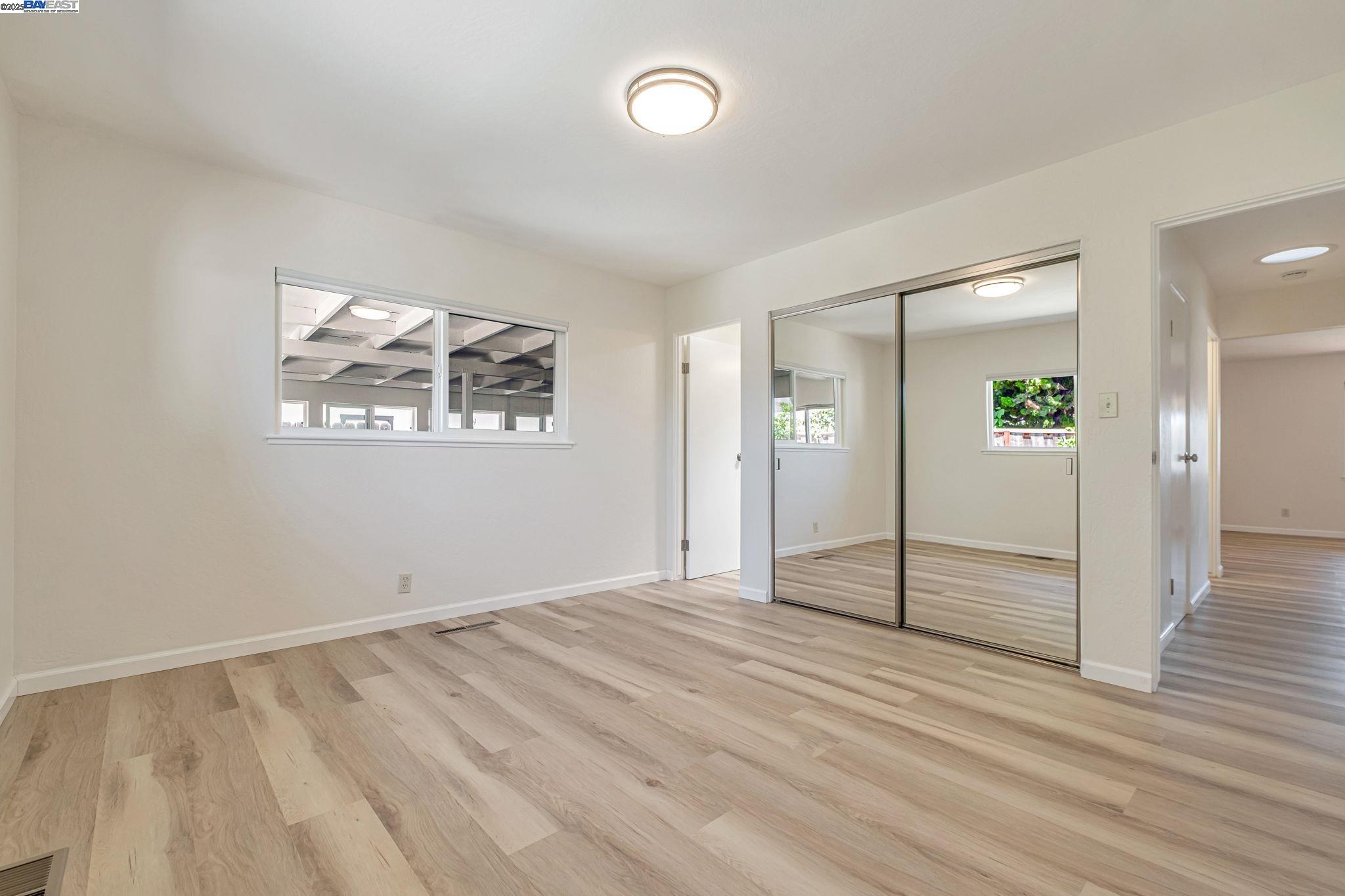 Detail Gallery Image 17 of 43 For 570 Erica Pl, Hayward,  CA 94544 - 3 Beds | 2 Baths
