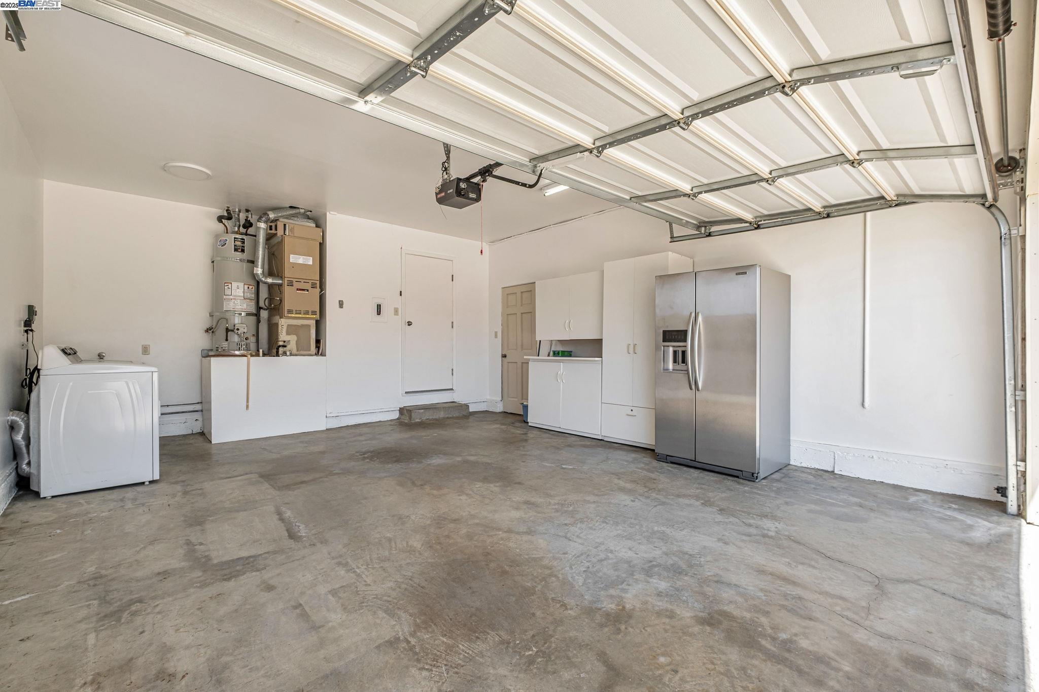 Detail Gallery Image 34 of 43 For 570 Erica Pl, Hayward,  CA 94544 - 3 Beds | 2 Baths