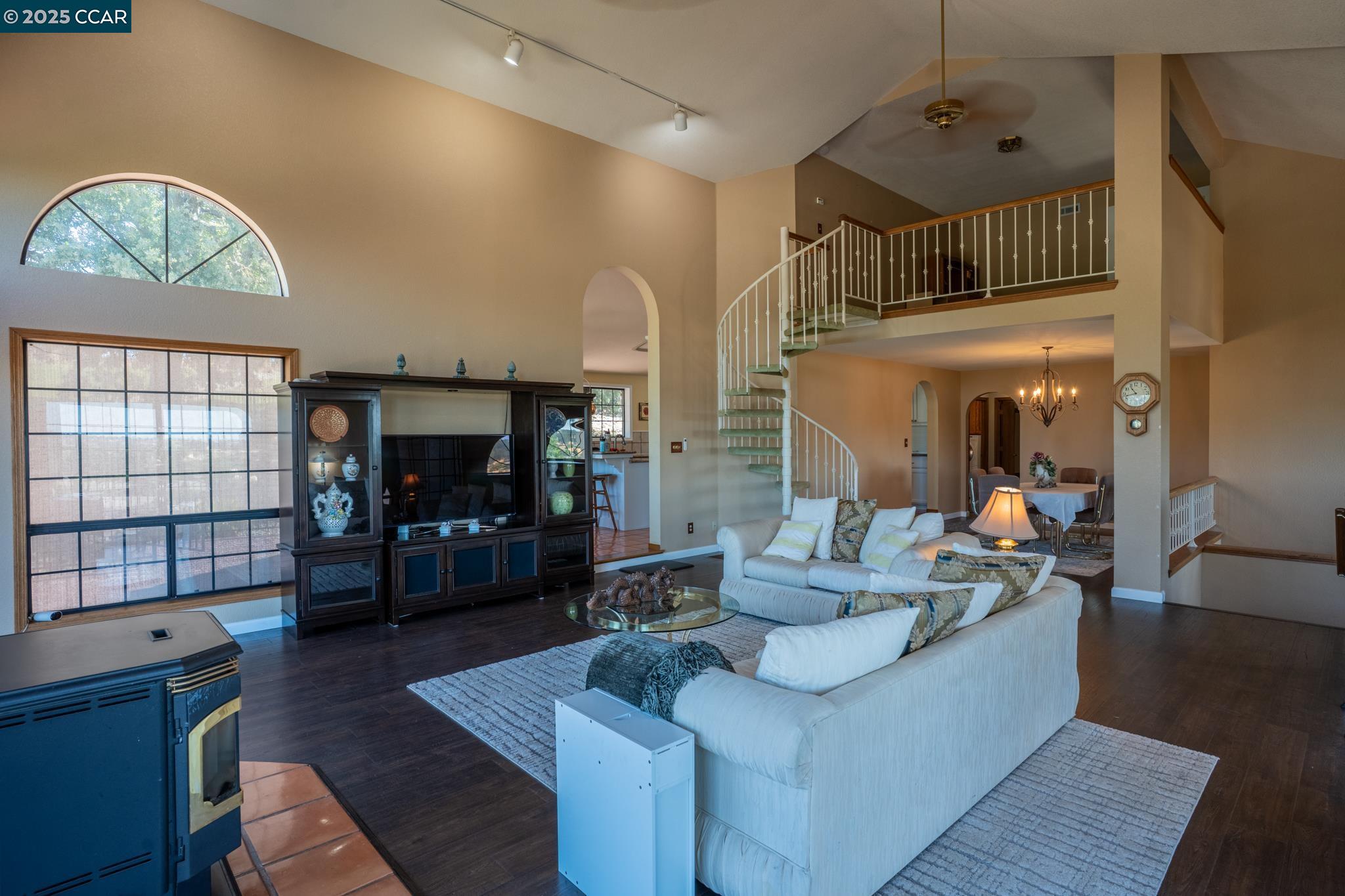 Detail Gallery Image 14 of 57 For 643 Old Course Ct, Valley Springs,  CA 95252 - 3 Beds | 2/1 Baths