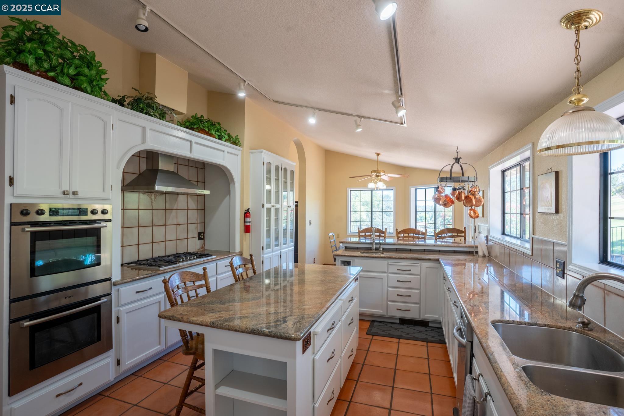 Detail Gallery Image 25 of 57 For 643 Old Course Ct, Valley Springs,  CA 95252 - 3 Beds | 2/1 Baths