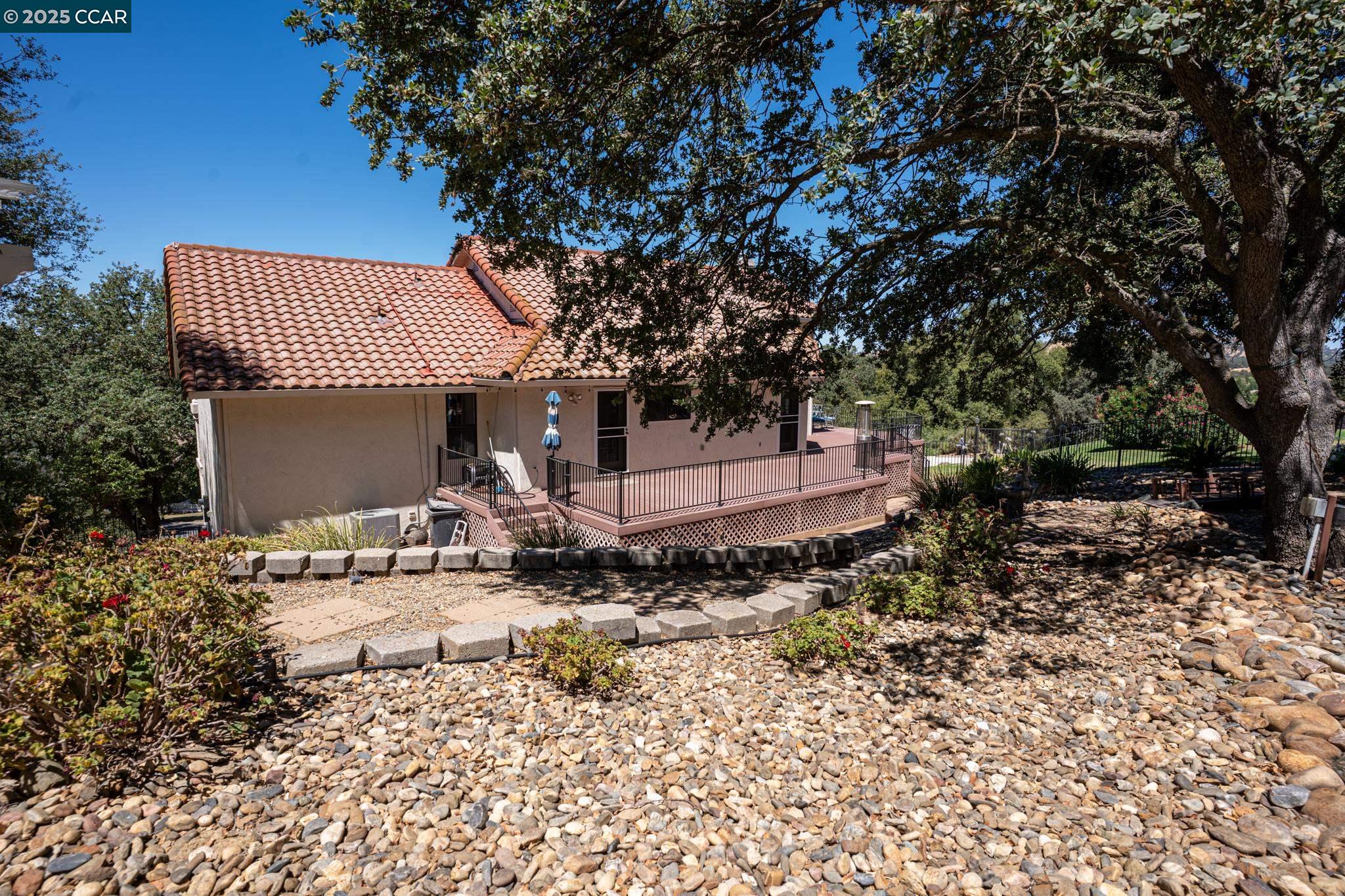Detail Gallery Image 40 of 57 For 643 Old Course Ct, Valley Springs,  CA 95252 - 3 Beds | 2/1 Baths