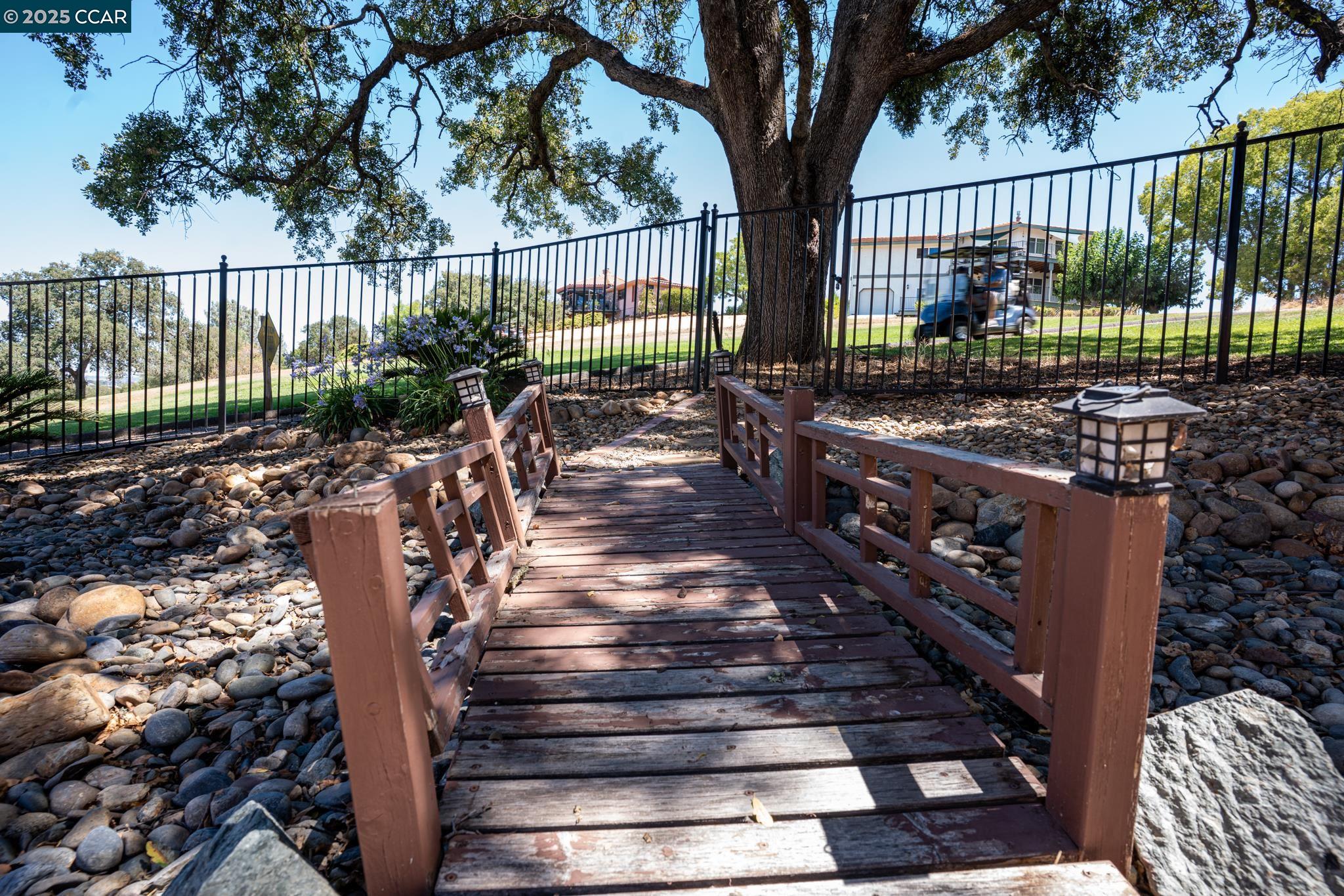 Detail Gallery Image 41 of 57 For 643 Old Course Ct, Valley Springs,  CA 95252 - 3 Beds | 2/1 Baths