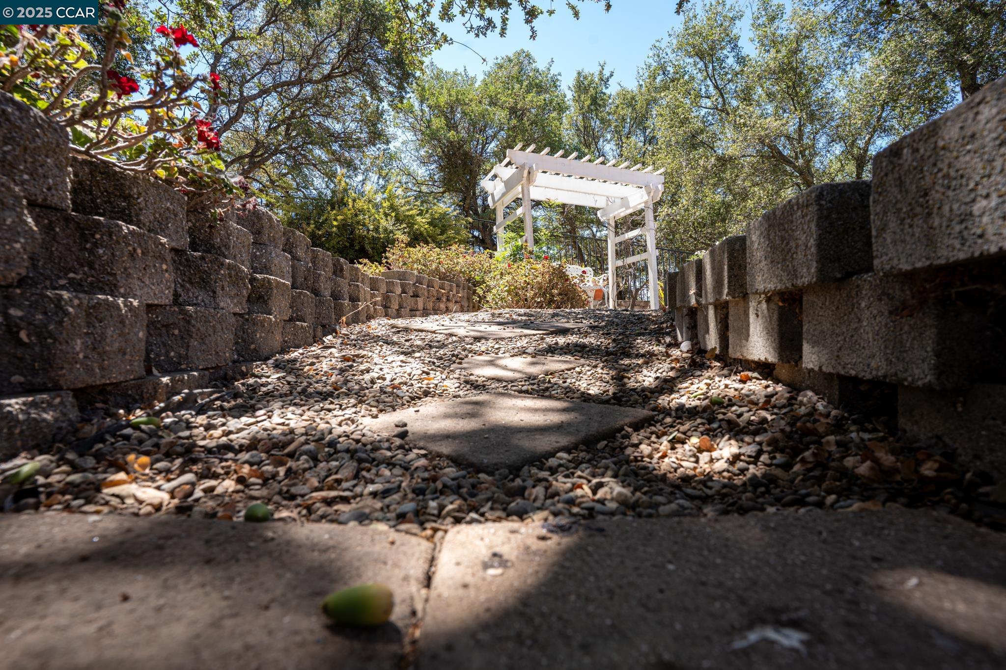 Detail Gallery Image 47 of 57 For 643 Old Course Ct, Valley Springs,  CA 95252 - 3 Beds | 2/1 Baths