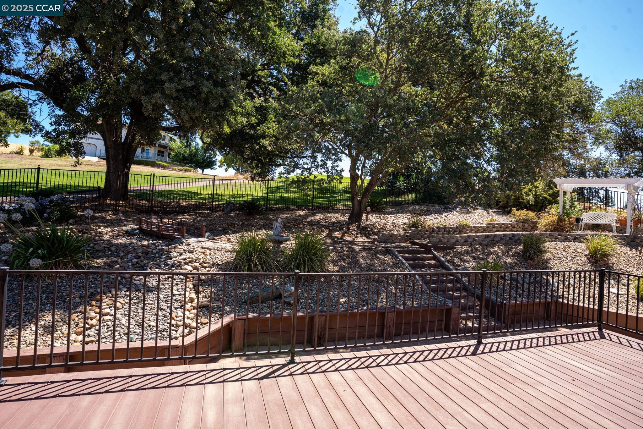 Detail Gallery Image 48 of 57 For 643 Old Course Ct, Valley Springs,  CA 95252 - 3 Beds | 2/1 Baths