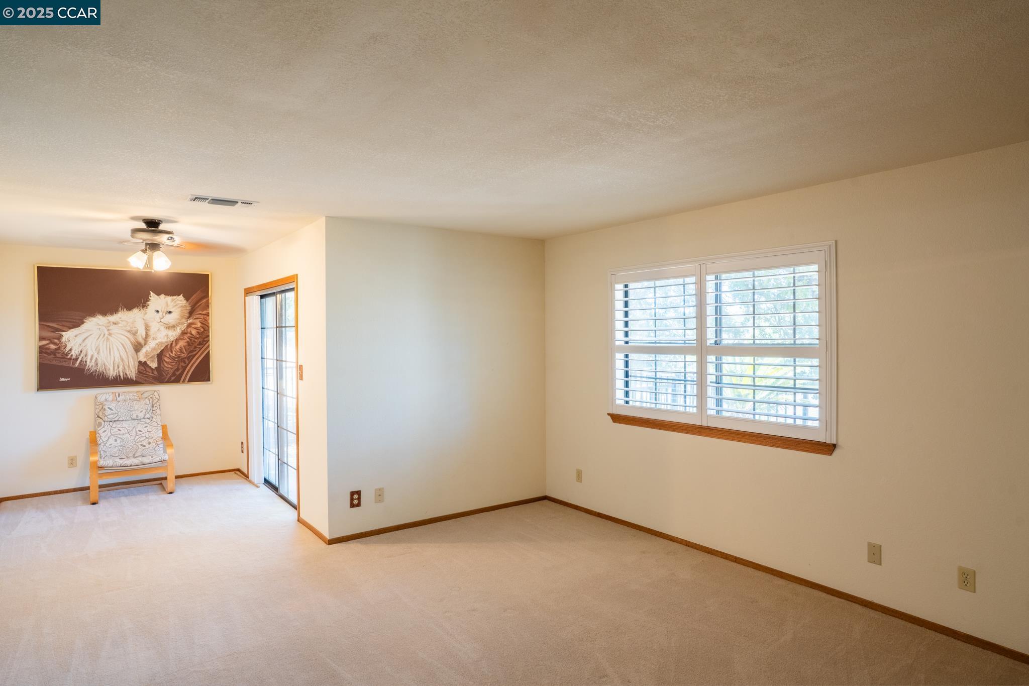 Detail Gallery Image 8 of 57 For 643 Old Course Ct, Valley Springs,  CA 95252 - 3 Beds | 2/1 Baths