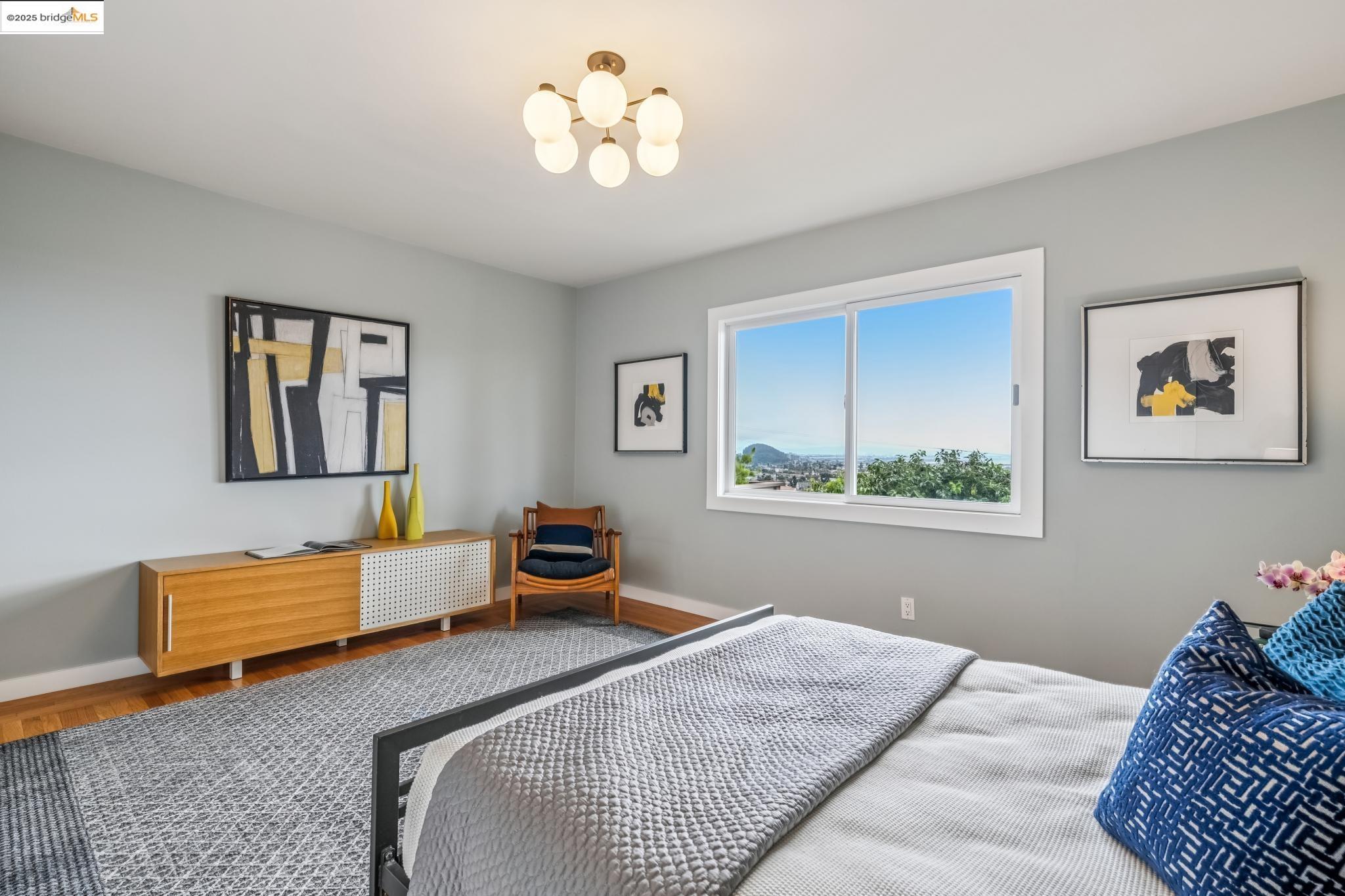 Detail Gallery Image 26 of 60 For 6934 Fairview Dr, El Cerrito,  CA 94530 - 4 Beds | 2 Baths
