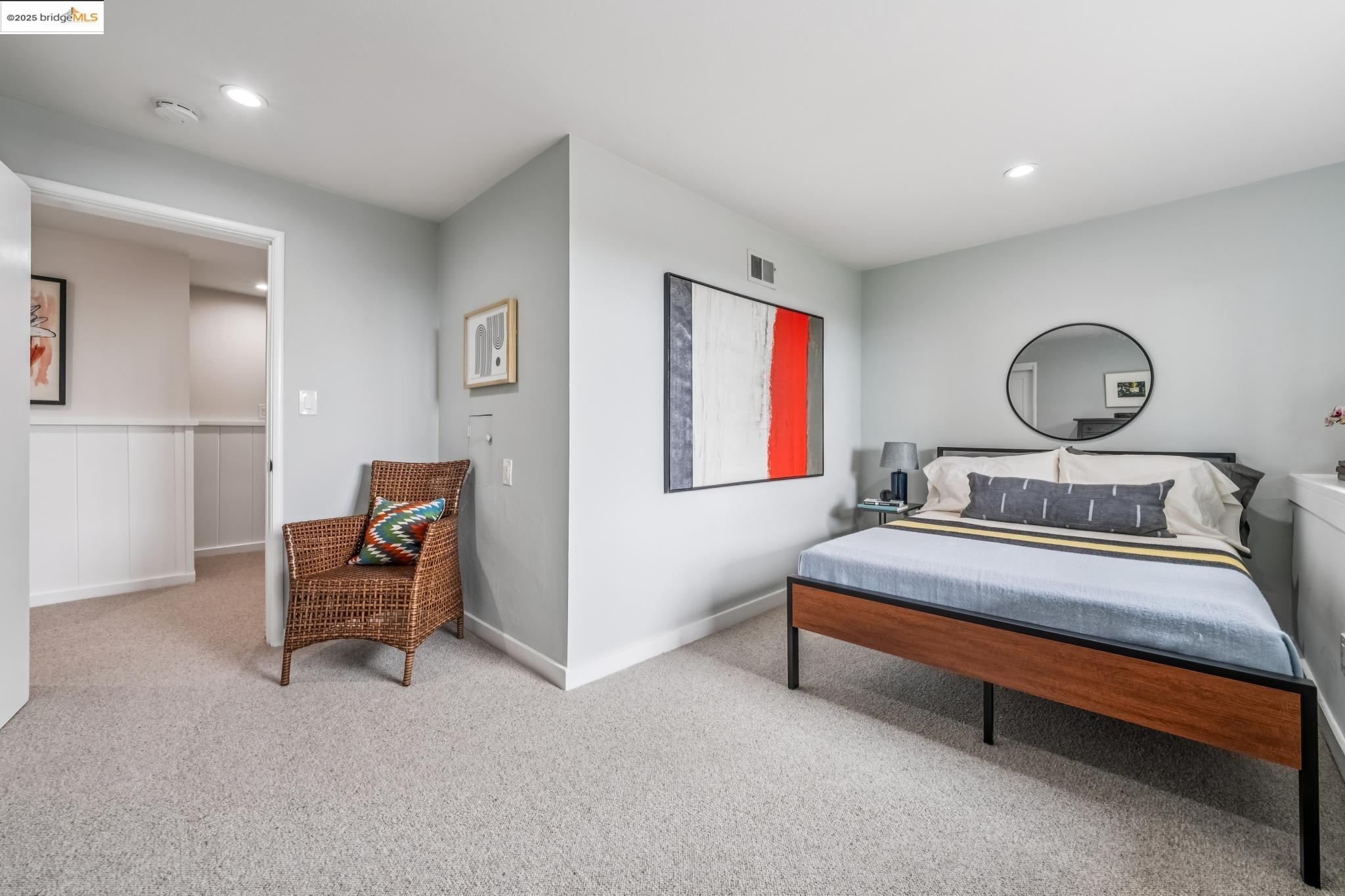 Detail Gallery Image 39 of 60 For 6934 Fairview Dr, El Cerrito,  CA 94530 - 4 Beds | 2 Baths