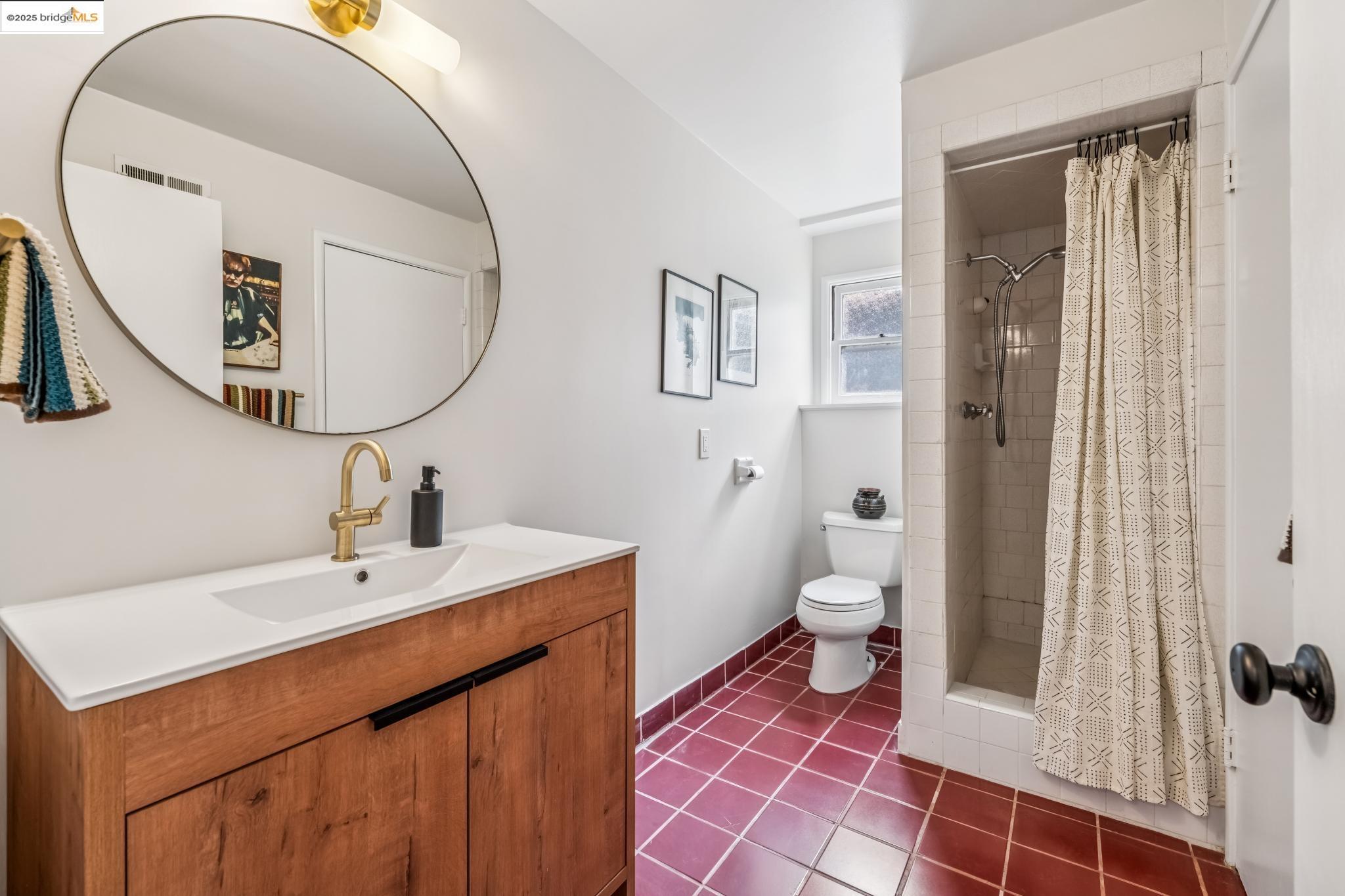 Detail Gallery Image 41 of 60 For 6934 Fairview Dr, El Cerrito,  CA 94530 - 4 Beds | 2 Baths