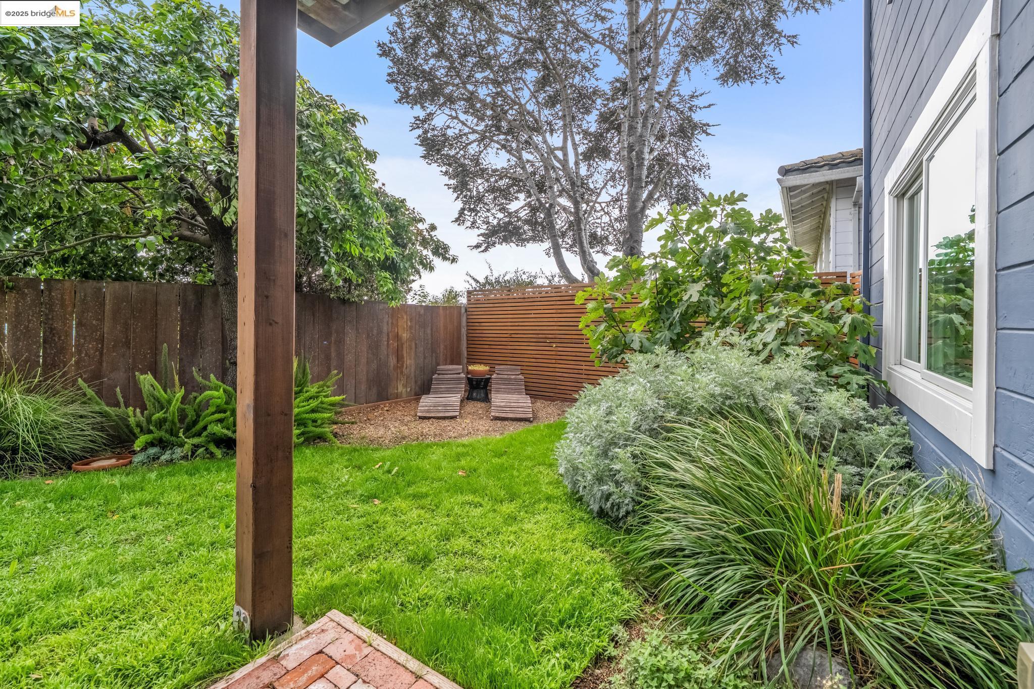 Detail Gallery Image 49 of 60 For 6934 Fairview Dr, El Cerrito,  CA 94530 - 4 Beds | 2 Baths