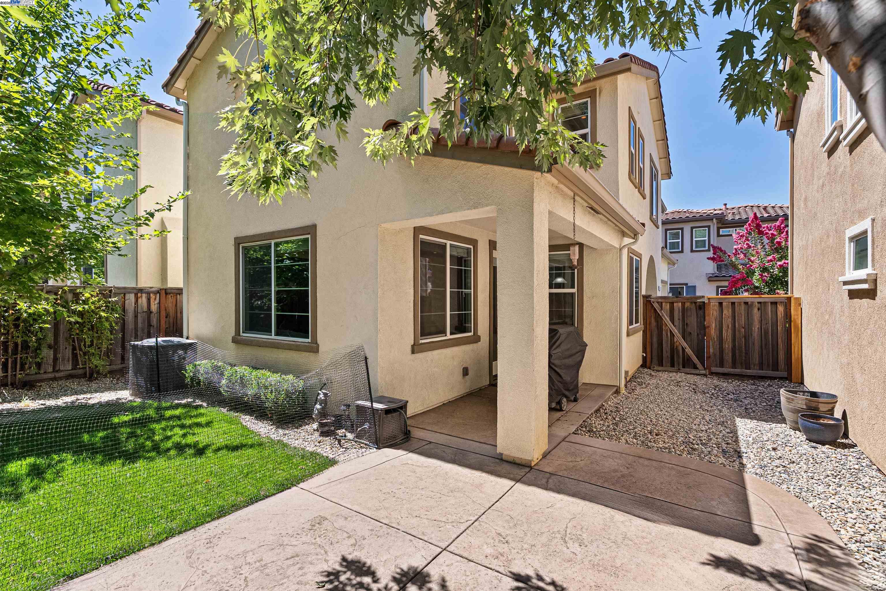 Detail Gallery Image 34 of 43 For 6505 Brando Loop, Fair Oaks,  CA 95628 - 2 Beds | 2/1 Baths