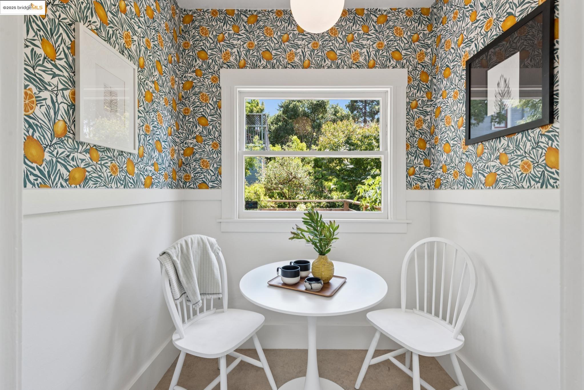 Detail Gallery Image 14 of 38 For 2140 Rose St, Berkeley,  CA 94709 - 3 Beds | 2 Baths