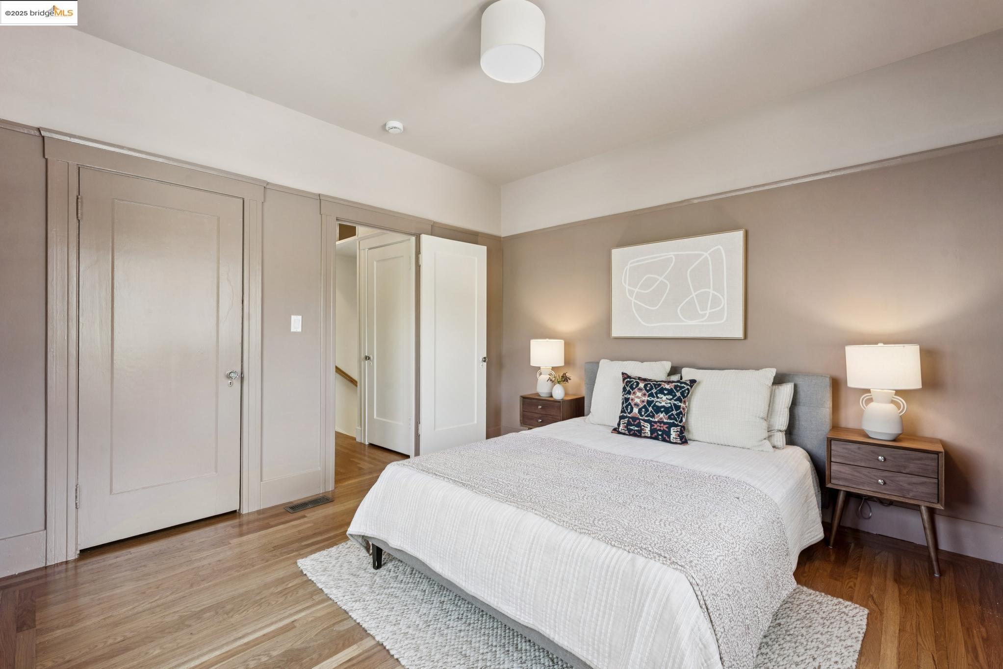 Detail Gallery Image 21 of 38 For 2140 Rose St, Berkeley,  CA 94709 - 3 Beds | 2 Baths