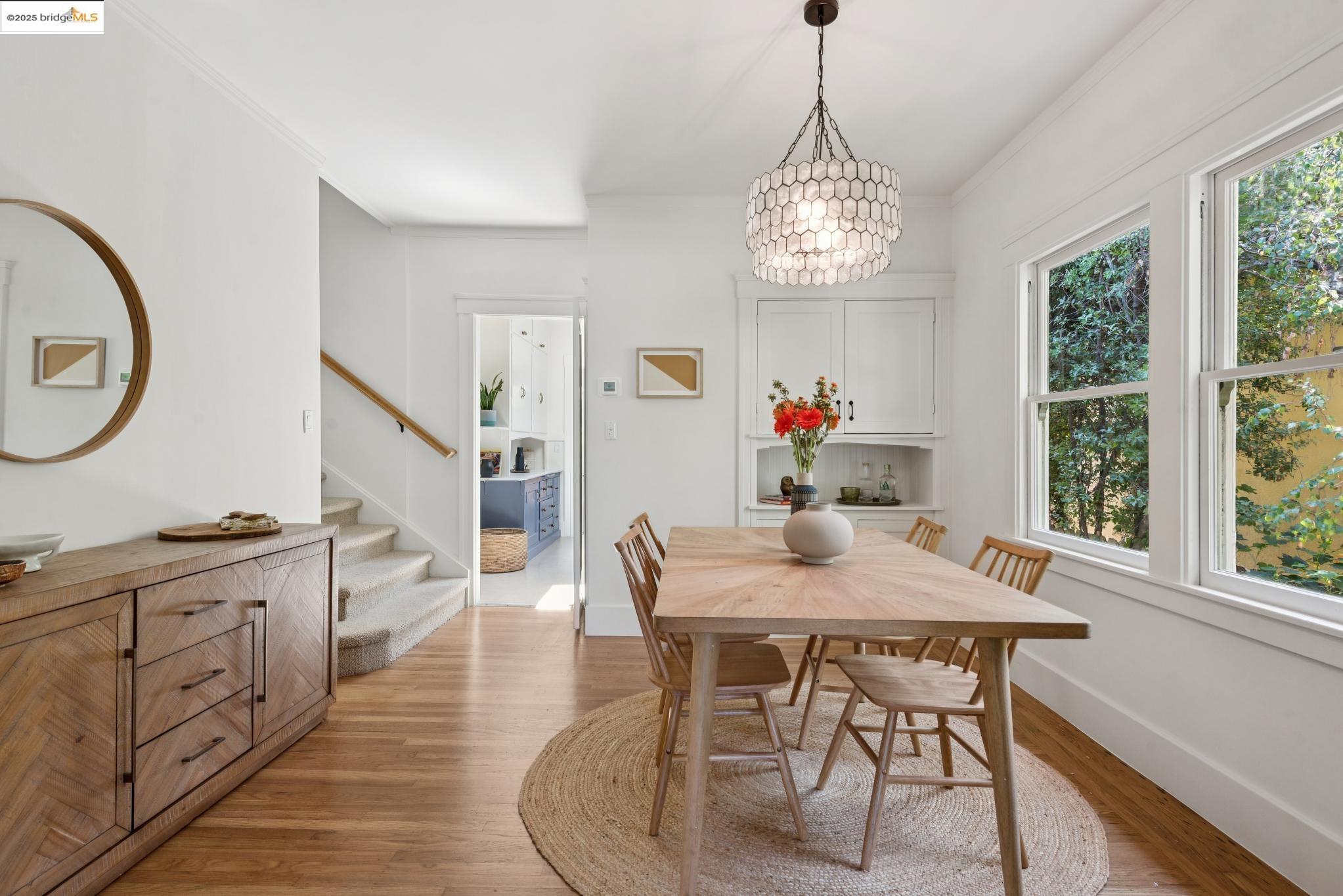 Detail Gallery Image 10 of 38 For 2140 Rose St, Berkeley,  CA 94709 - 3 Beds | 2 Baths