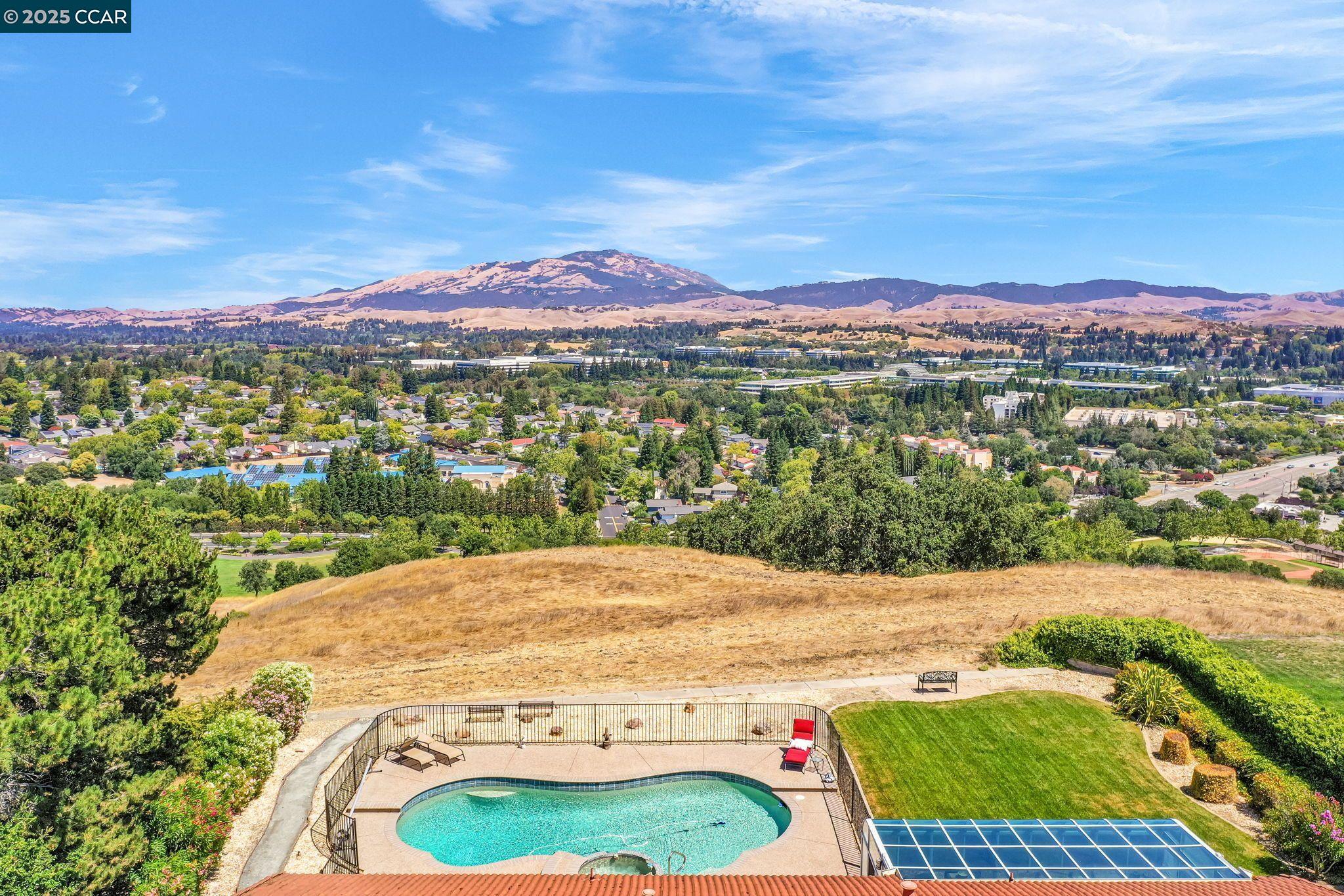 Detail Gallery Image 11 of 28 For 2918 Morgan Dr, San Ramon,  CA 94583 - 4 Beds | 3 Baths