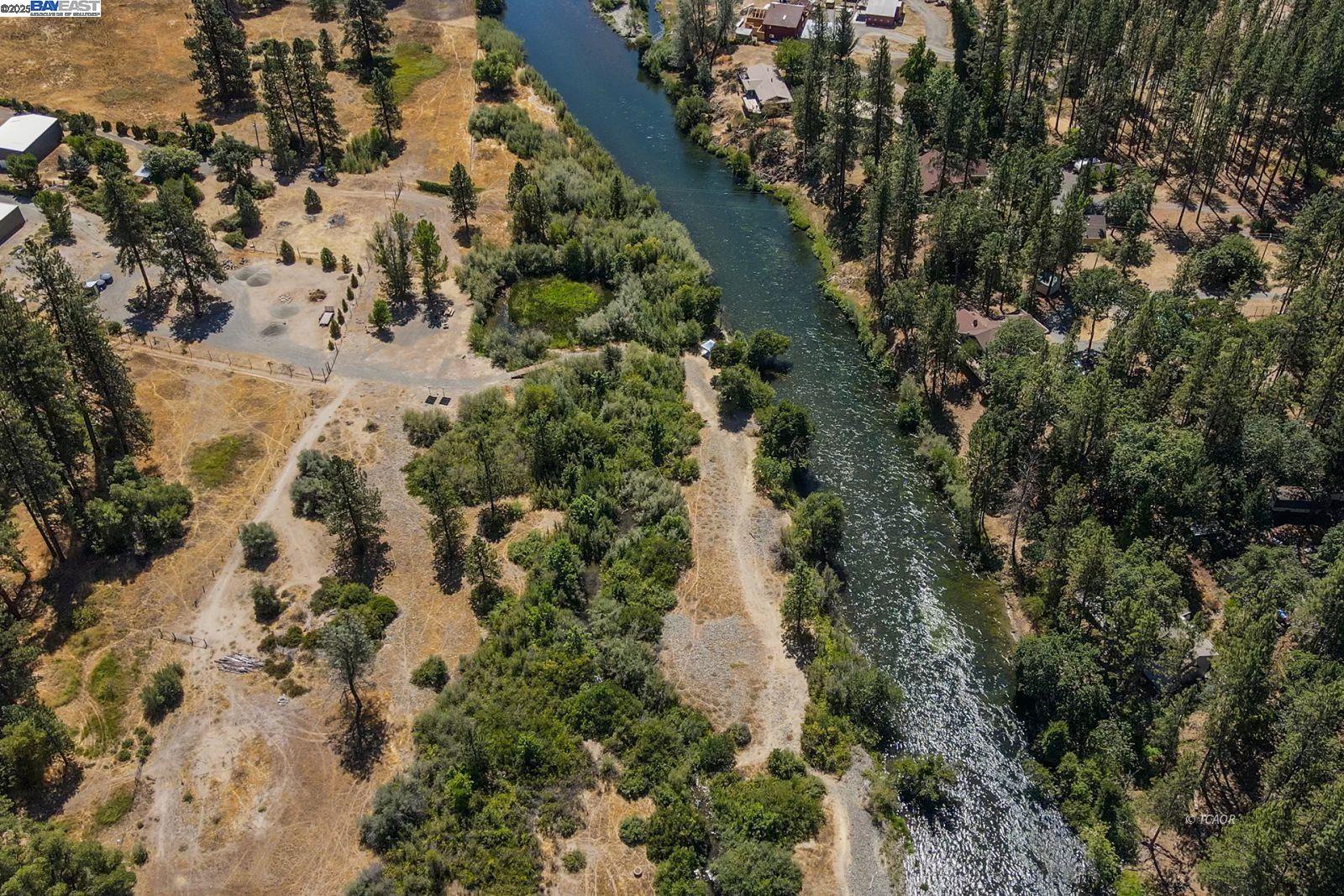 Detail Gallery Image 21 of 26 For 137 Salt Flat Rd, Lewiston,  CA 96052 - – Beds | – Baths
