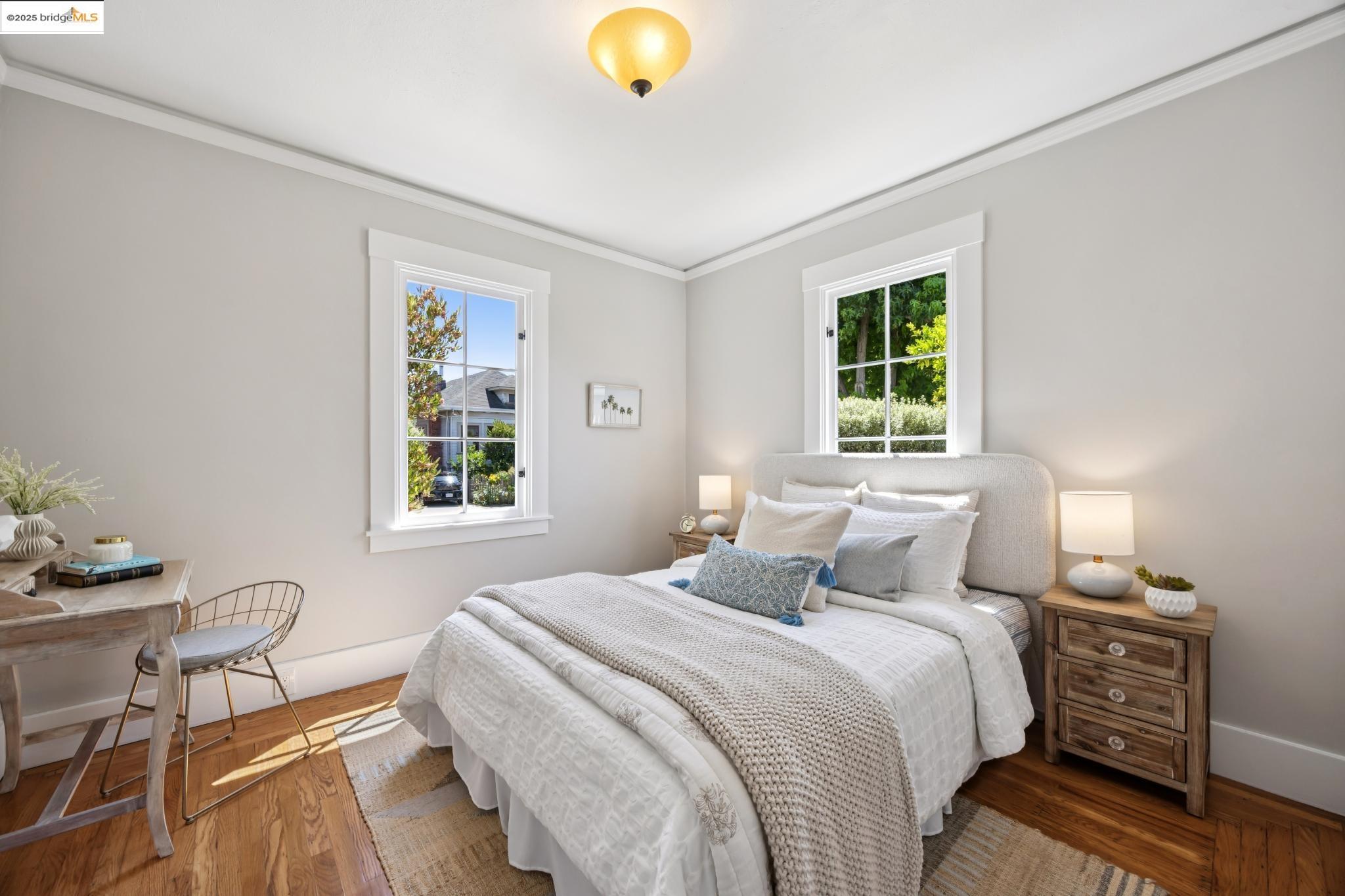 Detail Gallery Image 19 of 27 For 6501 Tremont Street, Oakland,  CA 94609 - 2 Beds | 1 Baths