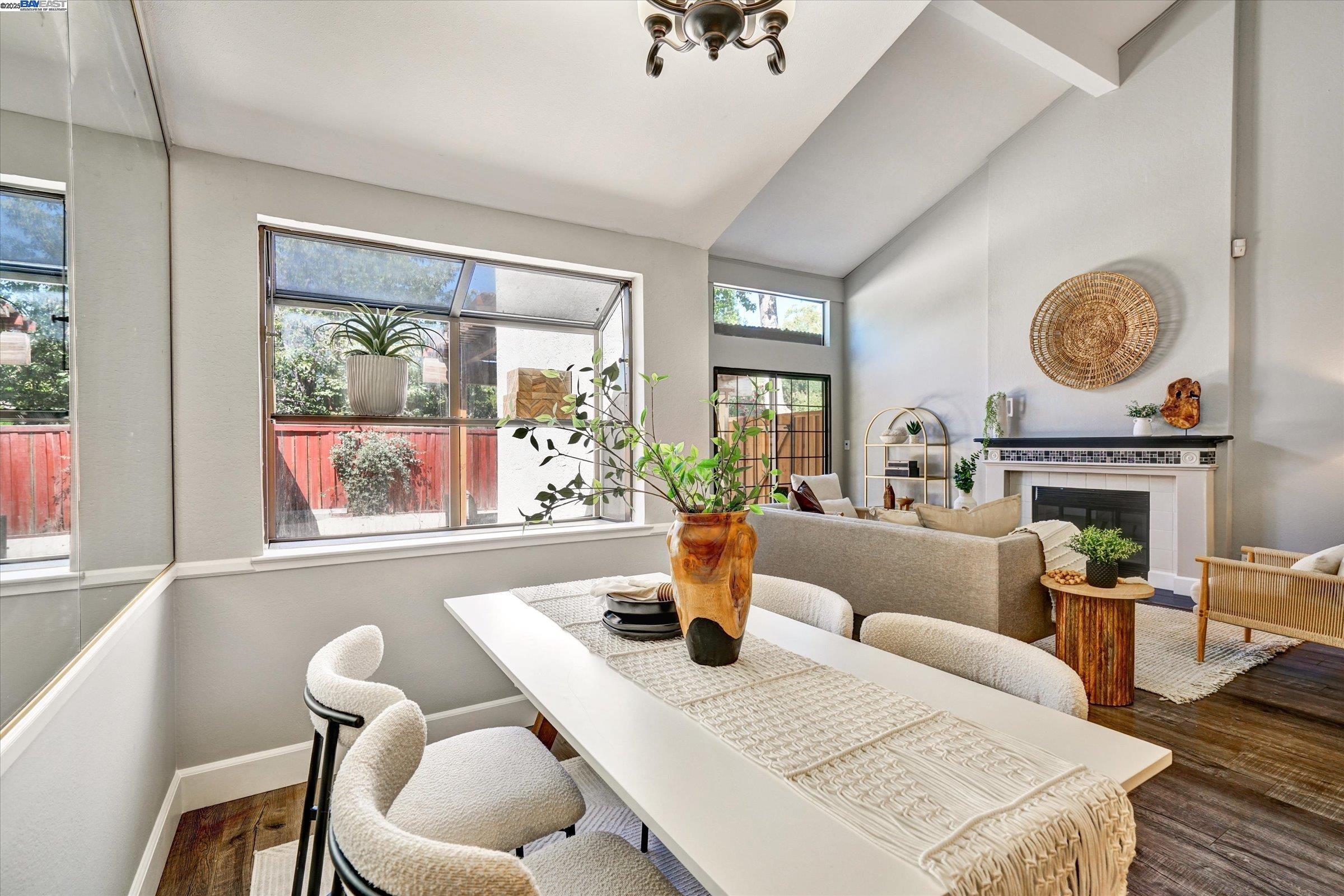 Detail Gallery Image 13 of 59 For 4374 Valley Ave #D1,  Pleasanton,  CA 94566 - 2 Beds | 2/1 Baths