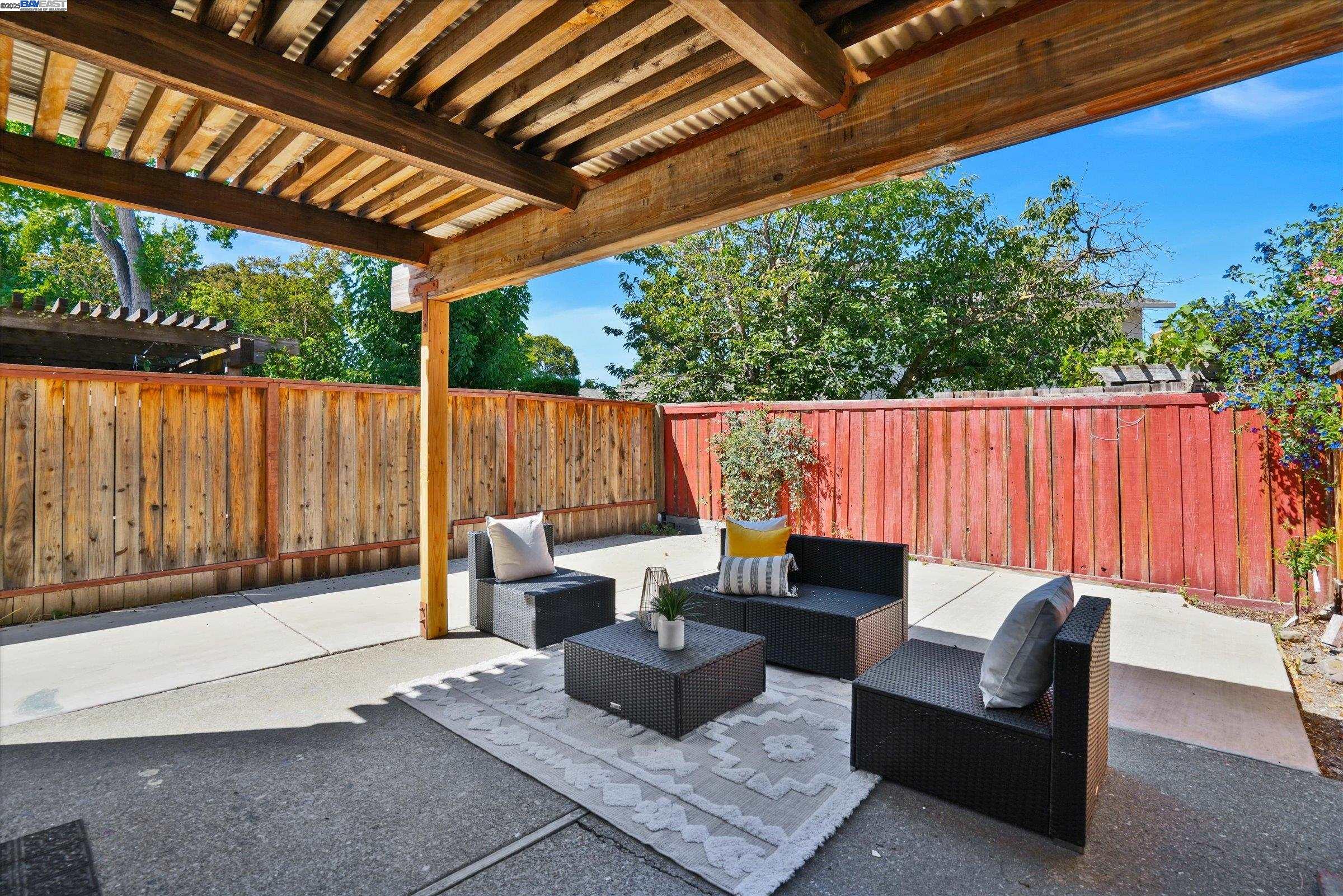 Detail Gallery Image 41 of 59 For 4374 Valley Ave #D1,  Pleasanton,  CA 94566 - 2 Beds | 2/1 Baths