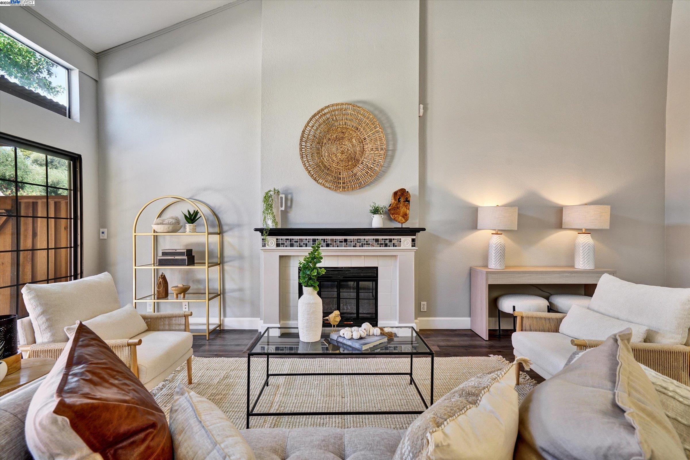 Detail Gallery Image 9 of 59 For 4374 Valley Ave #D1,  Pleasanton,  CA 94566 - 2 Beds | 2/1 Baths