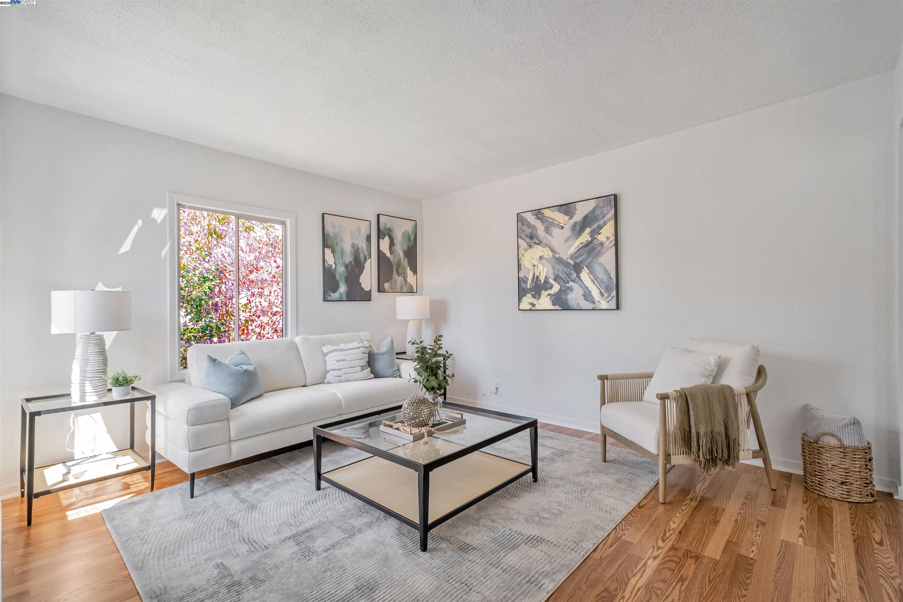 Detail Gallery Image 11 of 38 For 3780 Somerset Ave, Castro Valley,  CA 94546 - 3 Beds | 1 Baths