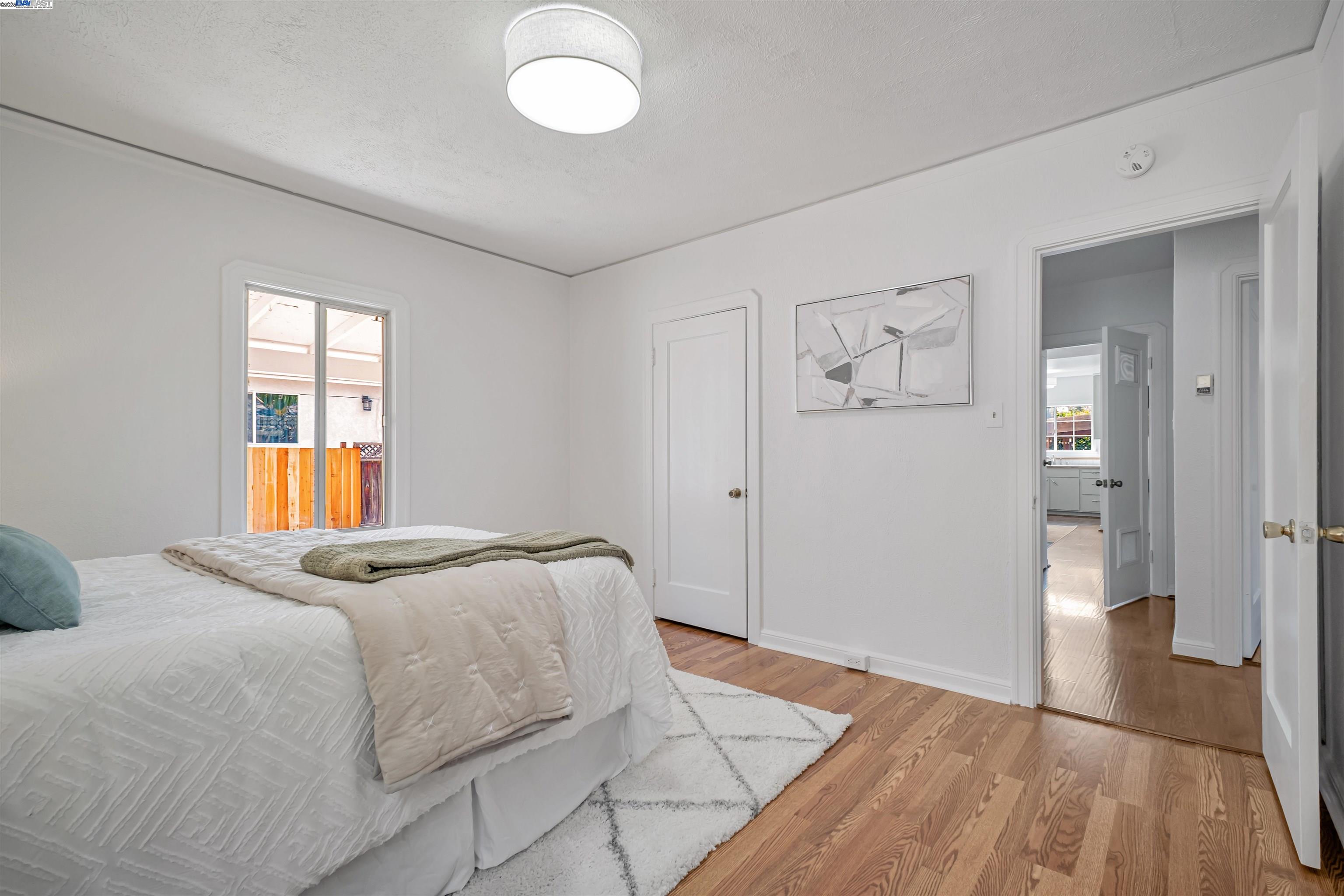 Detail Gallery Image 16 of 38 For 3780 Somerset Ave, Castro Valley,  CA 94546 - 3 Beds | 1 Baths