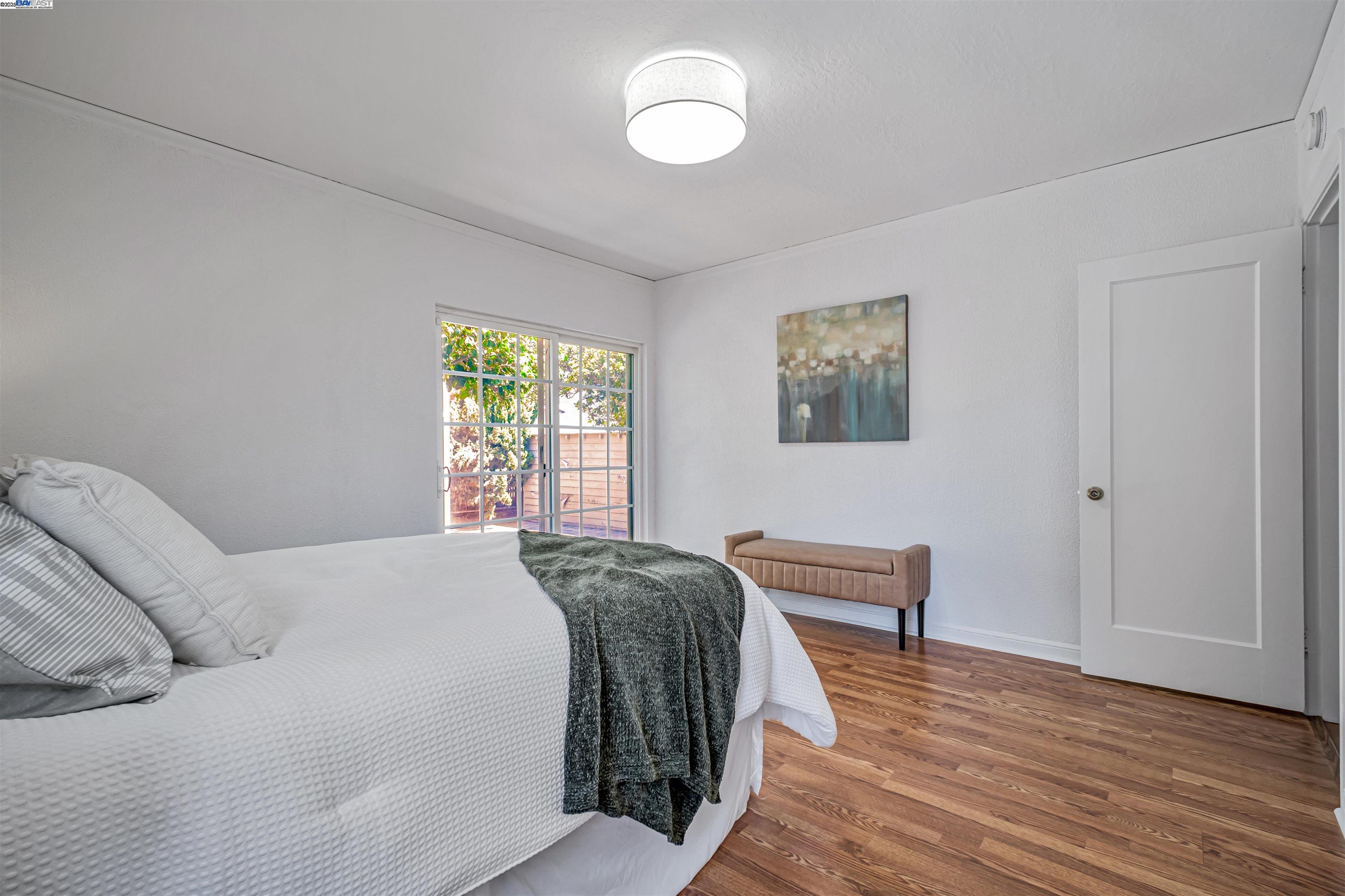 Detail Gallery Image 19 of 38 For 3780 Somerset Ave, Castro Valley,  CA 94546 - 3 Beds | 1 Baths
