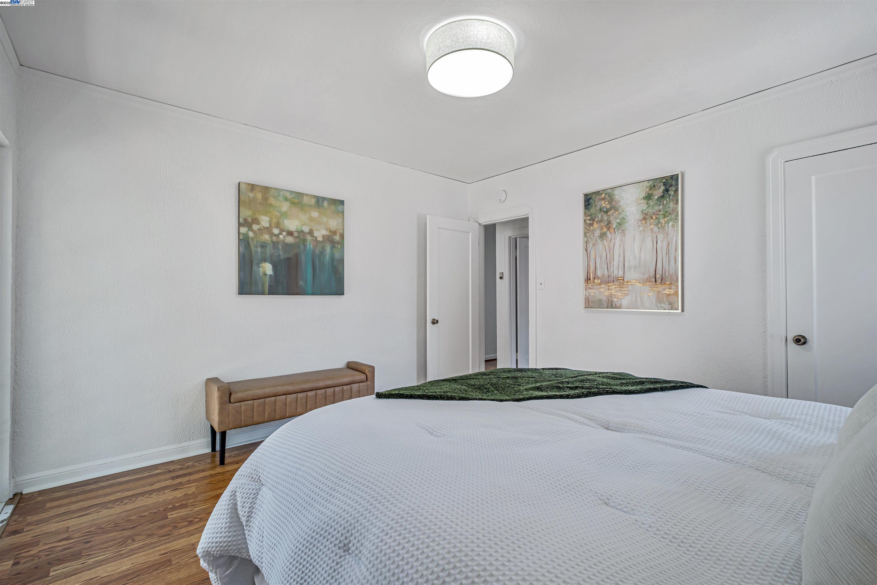 Detail Gallery Image 21 of 38 For 3780 Somerset Ave, Castro Valley,  CA 94546 - 3 Beds | 1 Baths