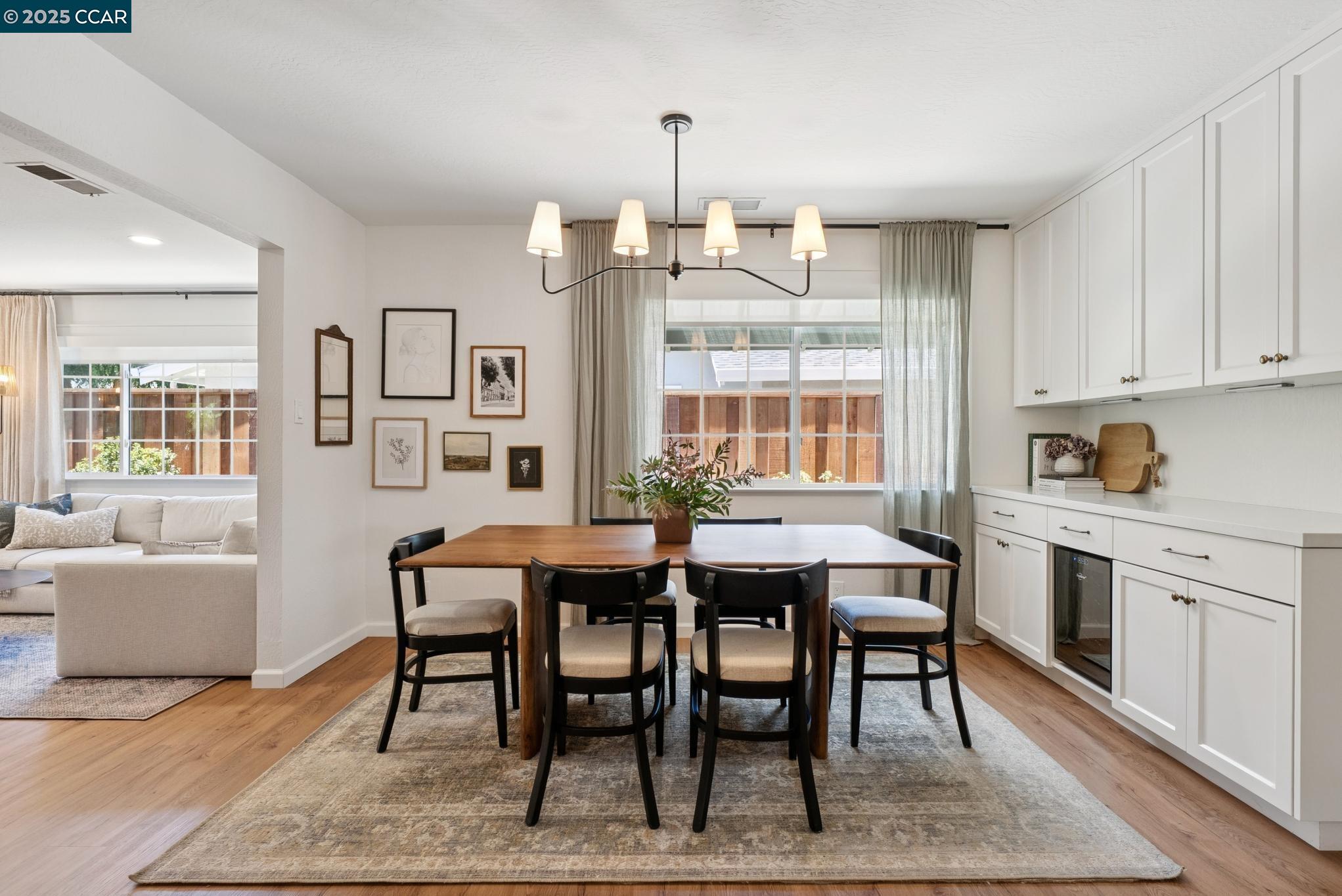 Detail Gallery Image 12 of 36 For 4656 Regina Ln, Concord,  CA 94521 - 3 Beds | 2 Baths