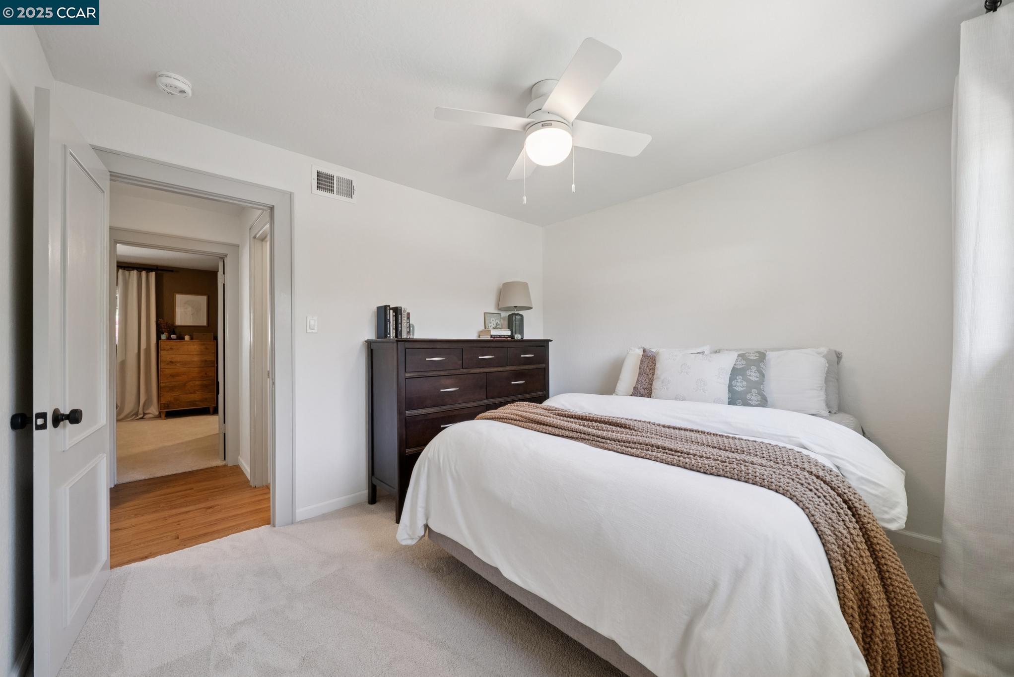 Detail Gallery Image 27 of 36 For 4656 Regina Ln, Concord,  CA 94521 - 3 Beds | 2 Baths