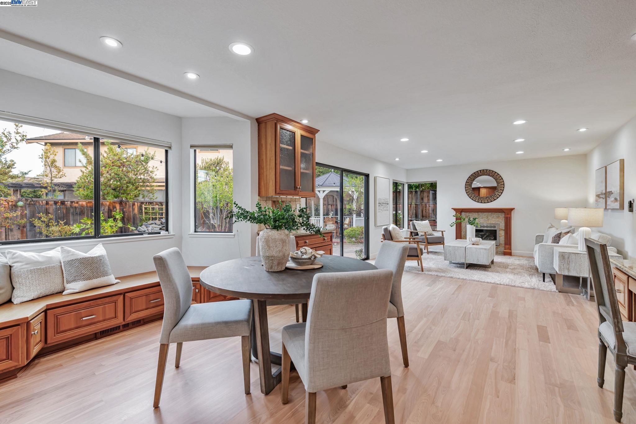 Detail Gallery Image 18 of 52 For 43578 Greenhills Way, Fremont,  CA 94539 - 4 Beds | 3/1 Baths