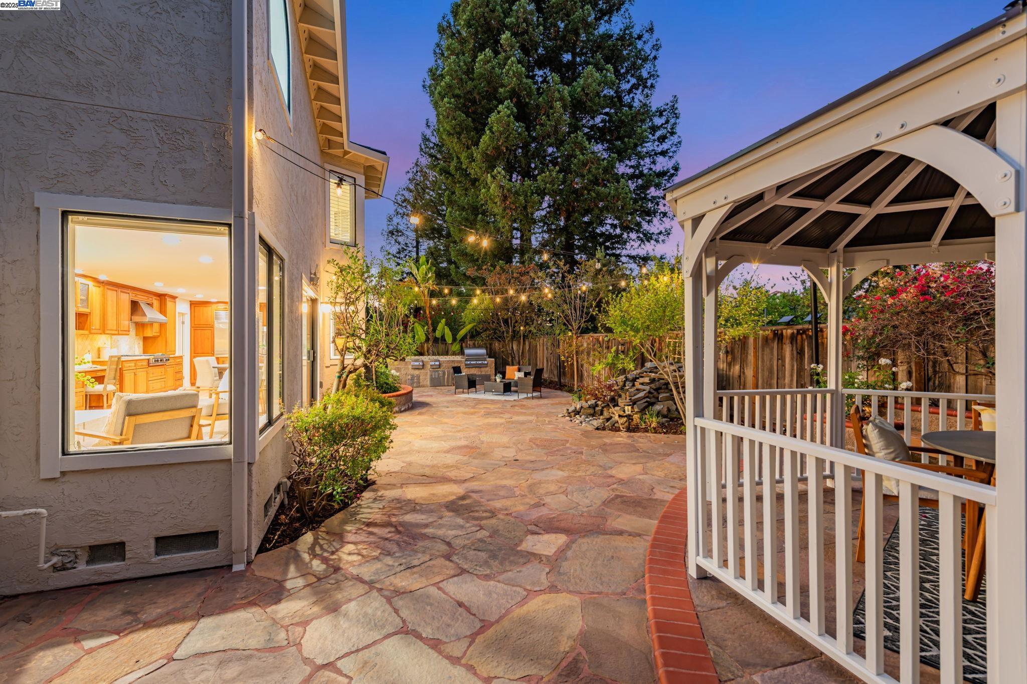 Detail Gallery Image 46 of 52 For 43578 Greenhills Way, Fremont,  CA 94539 - 4 Beds | 3/1 Baths