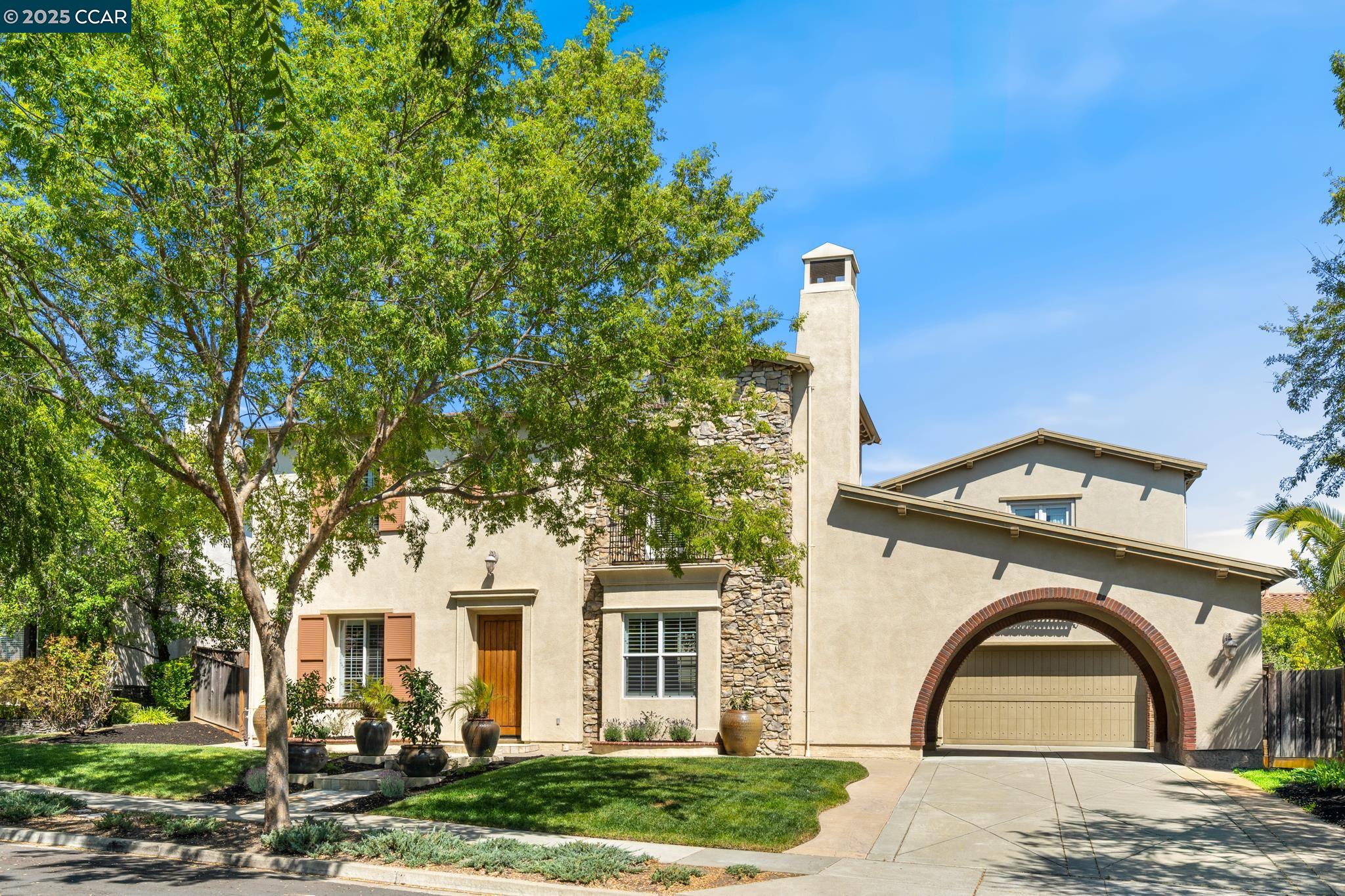 Detail Gallery Image 2 of 46 For 206 Glory Lily Ct, San Ramon,  CA 94582 - 5 Beds | 3/1 Baths
