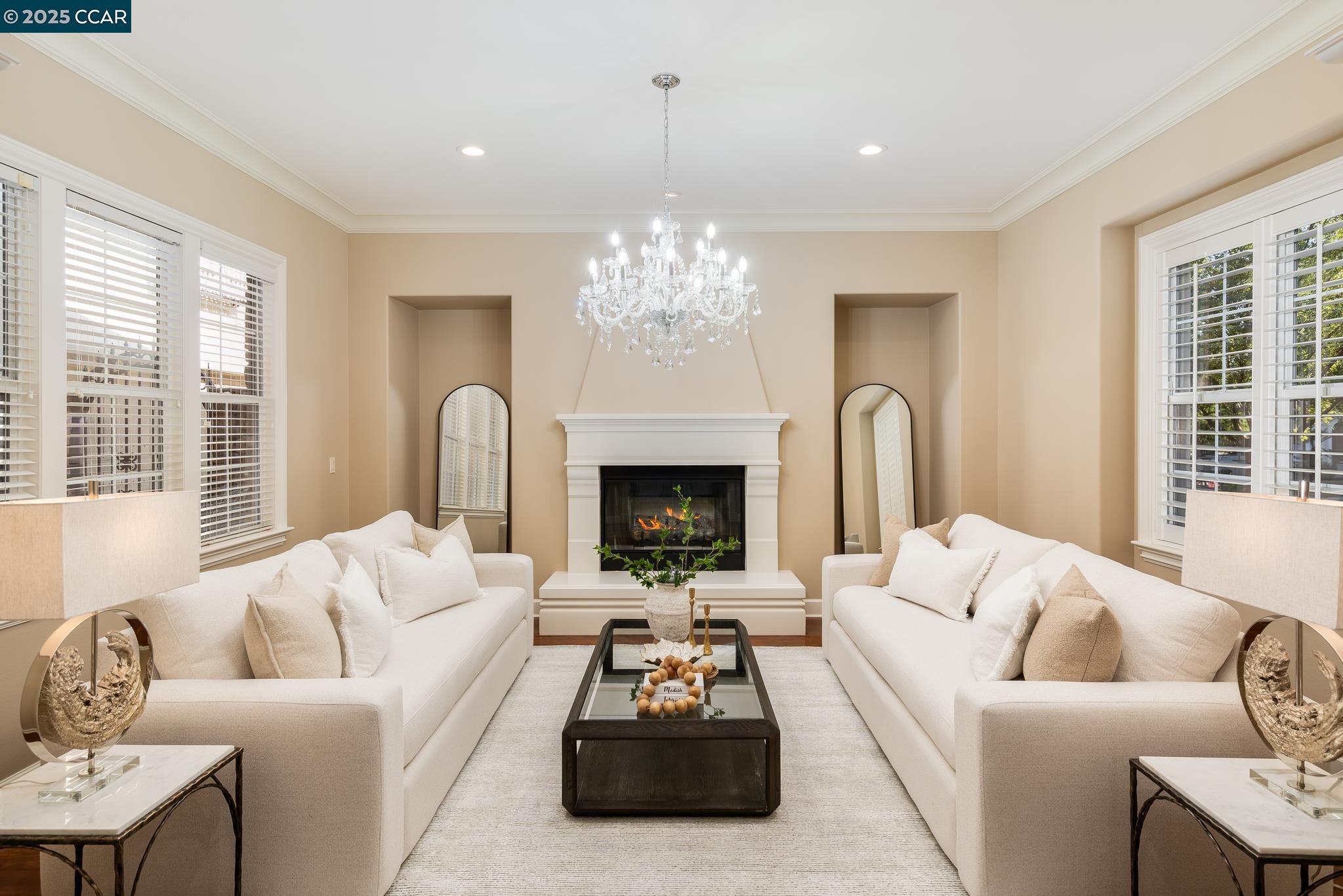 Detail Gallery Image 3 of 46 For 206 Glory Lily Ct, San Ramon,  CA 94582 - 5 Beds | 3/1 Baths