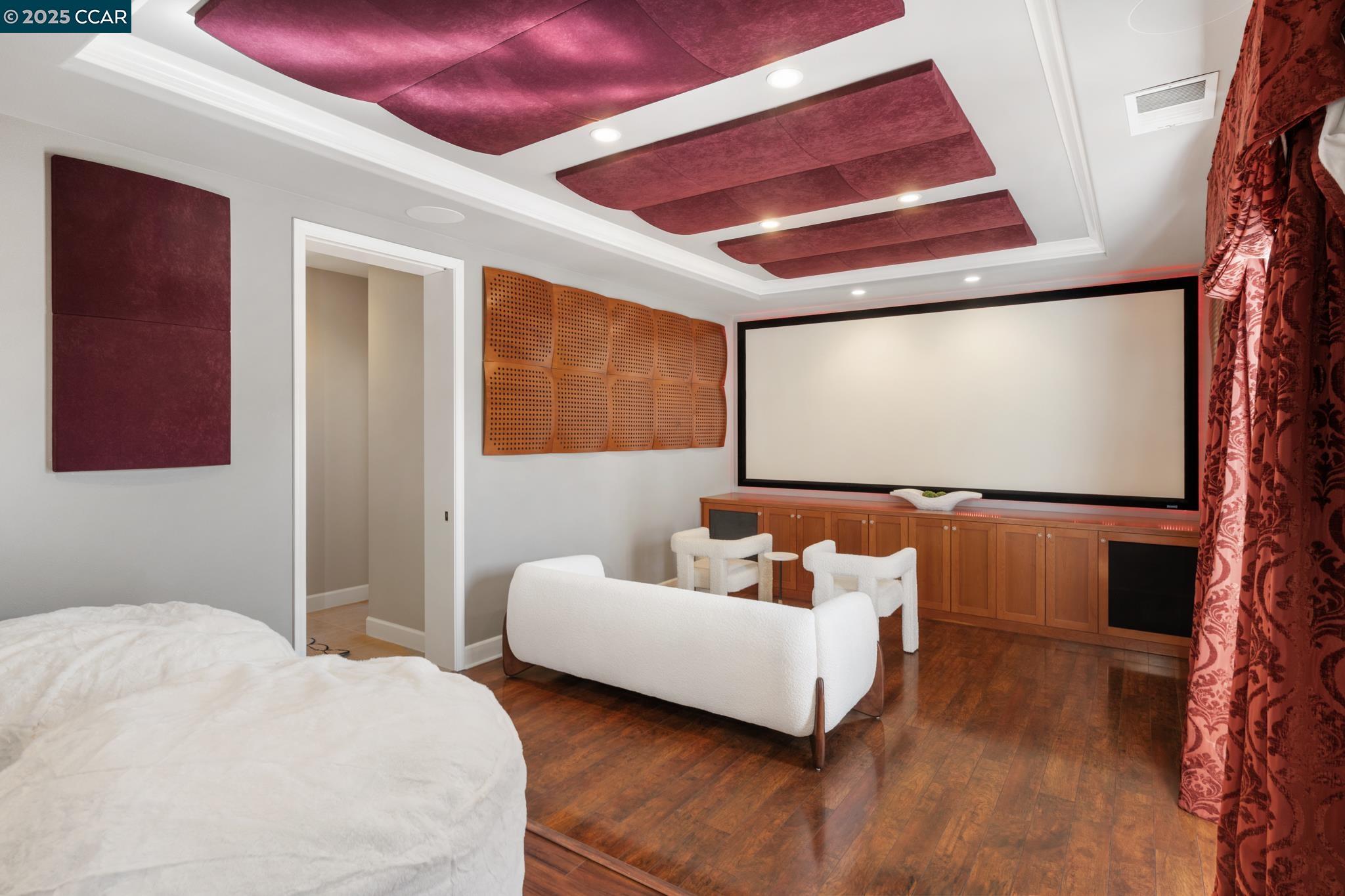 Detail Gallery Image 25 of 46 For 206 Glory Lily Ct, San Ramon,  CA 94582 - 5 Beds | 3/1 Baths