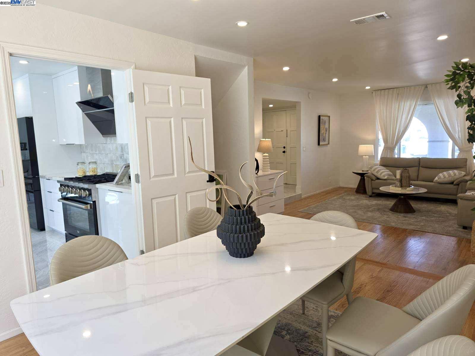 Detail Gallery Image 20 of 60 For 2270 Kenry Way, South San Francisco,  CA 94080 - 5 Beds | 3 Baths