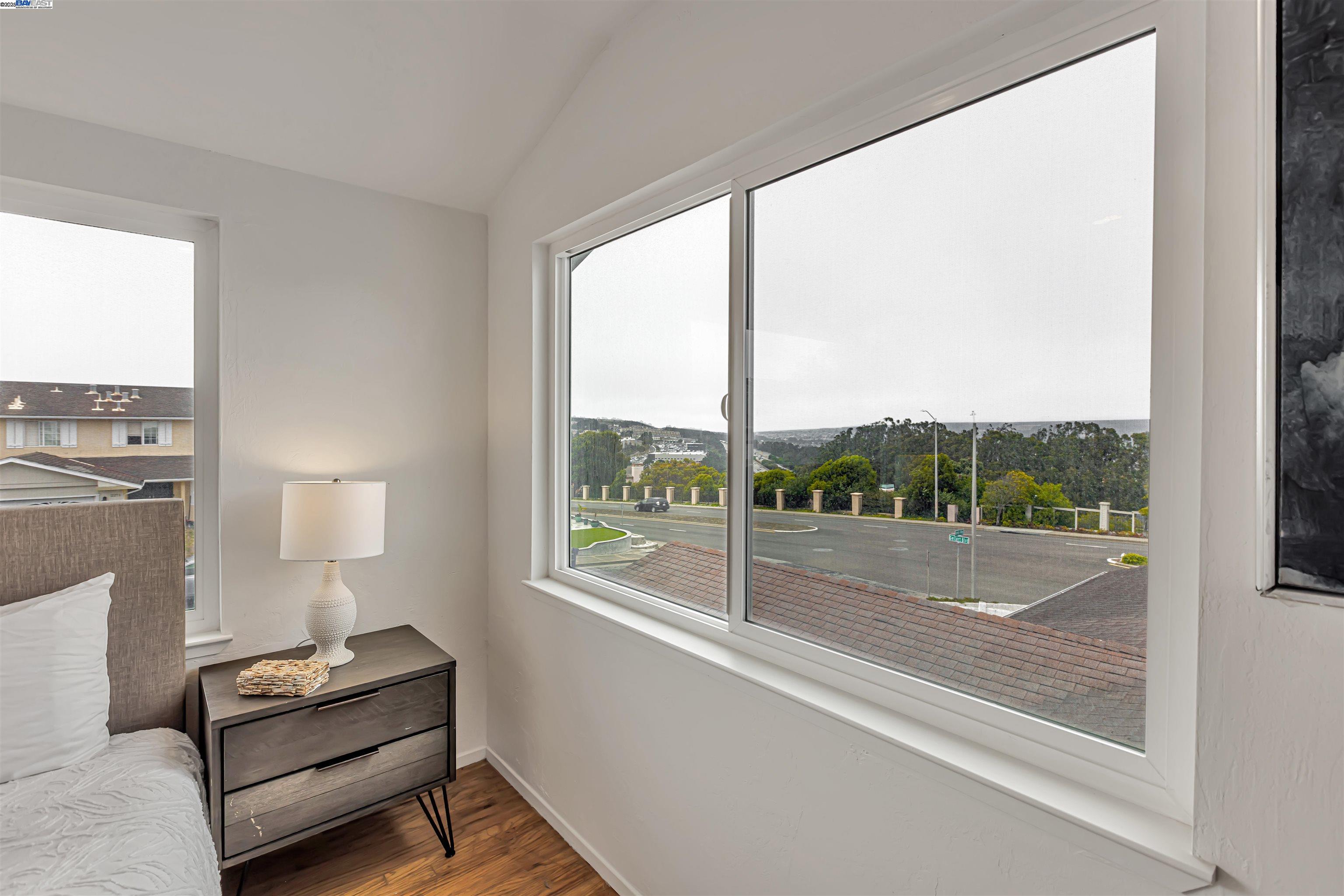 Detail Gallery Image 30 of 54 For 2270 Kenry Way, South San Francisco,  CA 94080 - 5 Beds | 3 Baths