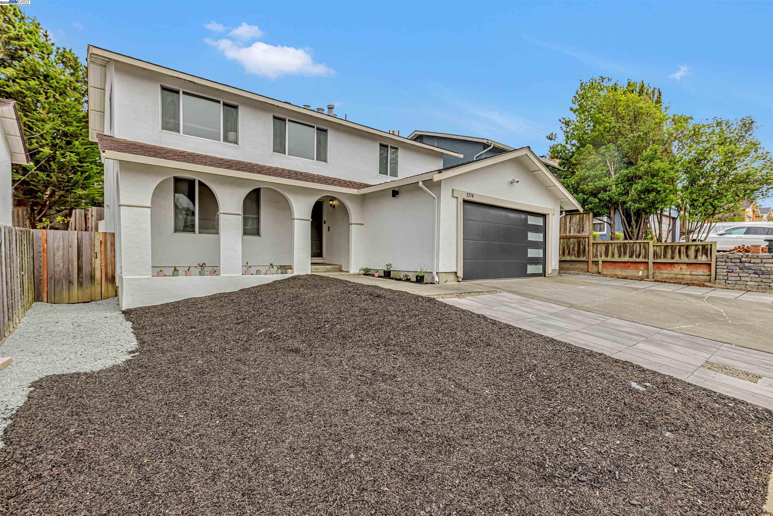 Detail Gallery Image 4 of 60 For 2270 Kenry Way, South San Francisco,  CA 94080 - 5 Beds | 3 Baths