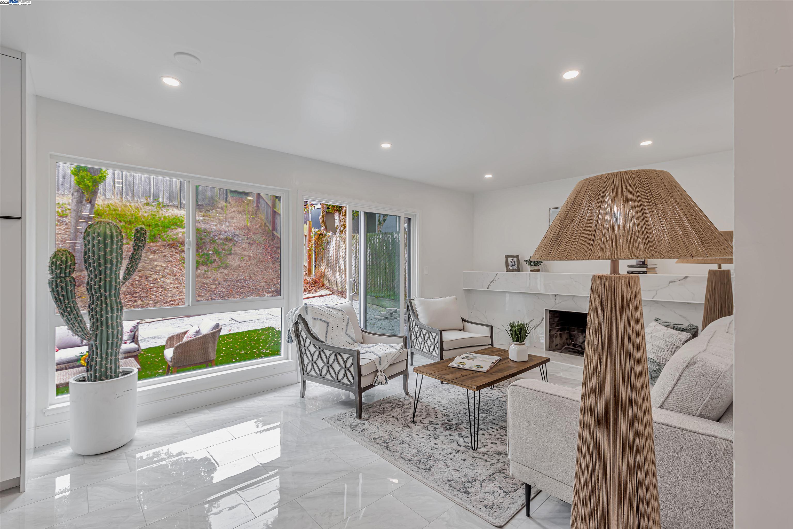 Detail Gallery Image 9 of 54 For 2270 Kenry Way, South San Francisco,  CA 94080 - 5 Beds | 3 Baths