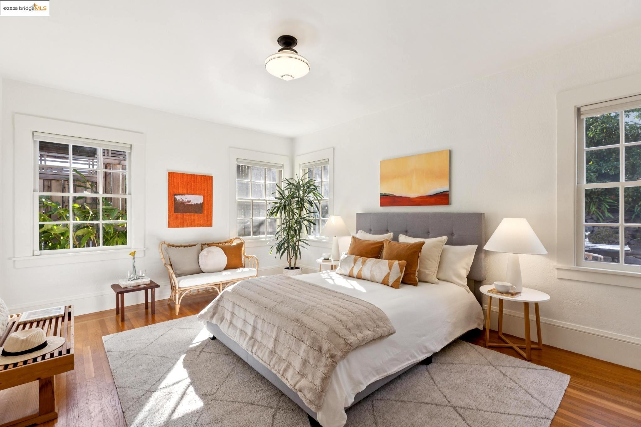 Detail Gallery Image 22 of 60 For 941 Warfield Ave, Oakland,  CA 94610 - 3 Beds | 2 Baths