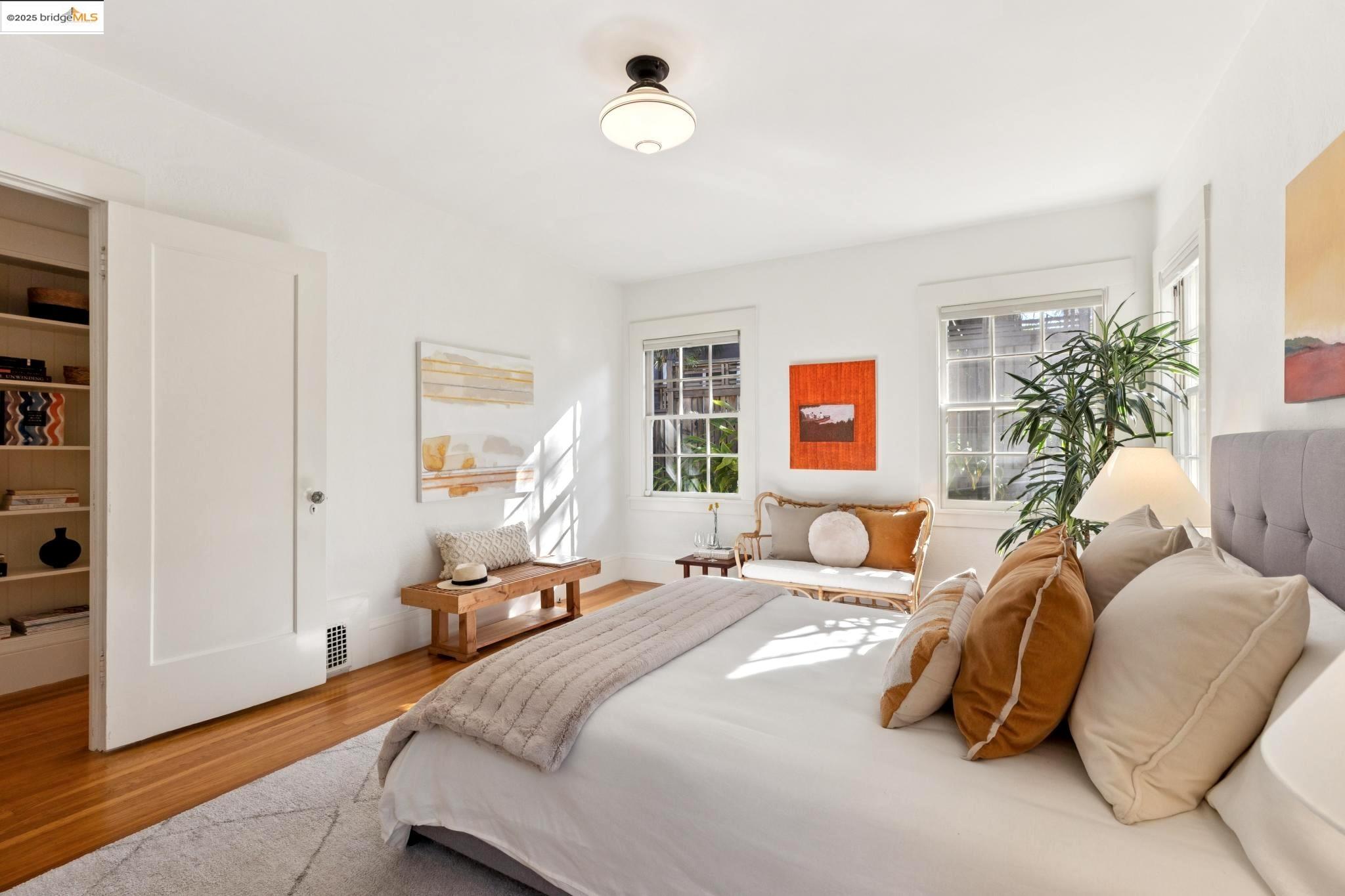 Detail Gallery Image 23 of 60 For 941 Warfield Ave, Oakland,  CA 94610 - 3 Beds | 2 Baths