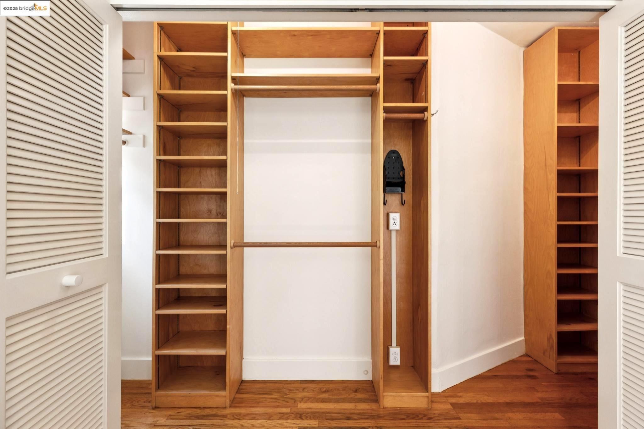 Detail Gallery Image 26 of 60 For 941 Warfield Ave, Oakland,  CA 94610 - 3 Beds | 2 Baths