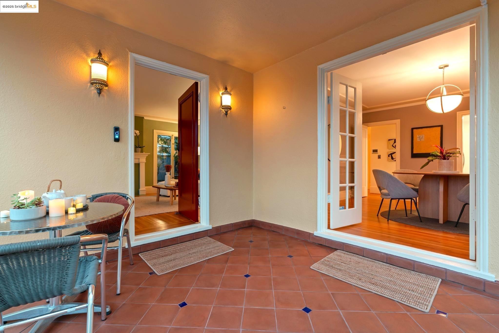 Detail Gallery Image 54 of 60 For 941 Warfield Ave, Oakland,  CA 94610 - 3 Beds | 2 Baths